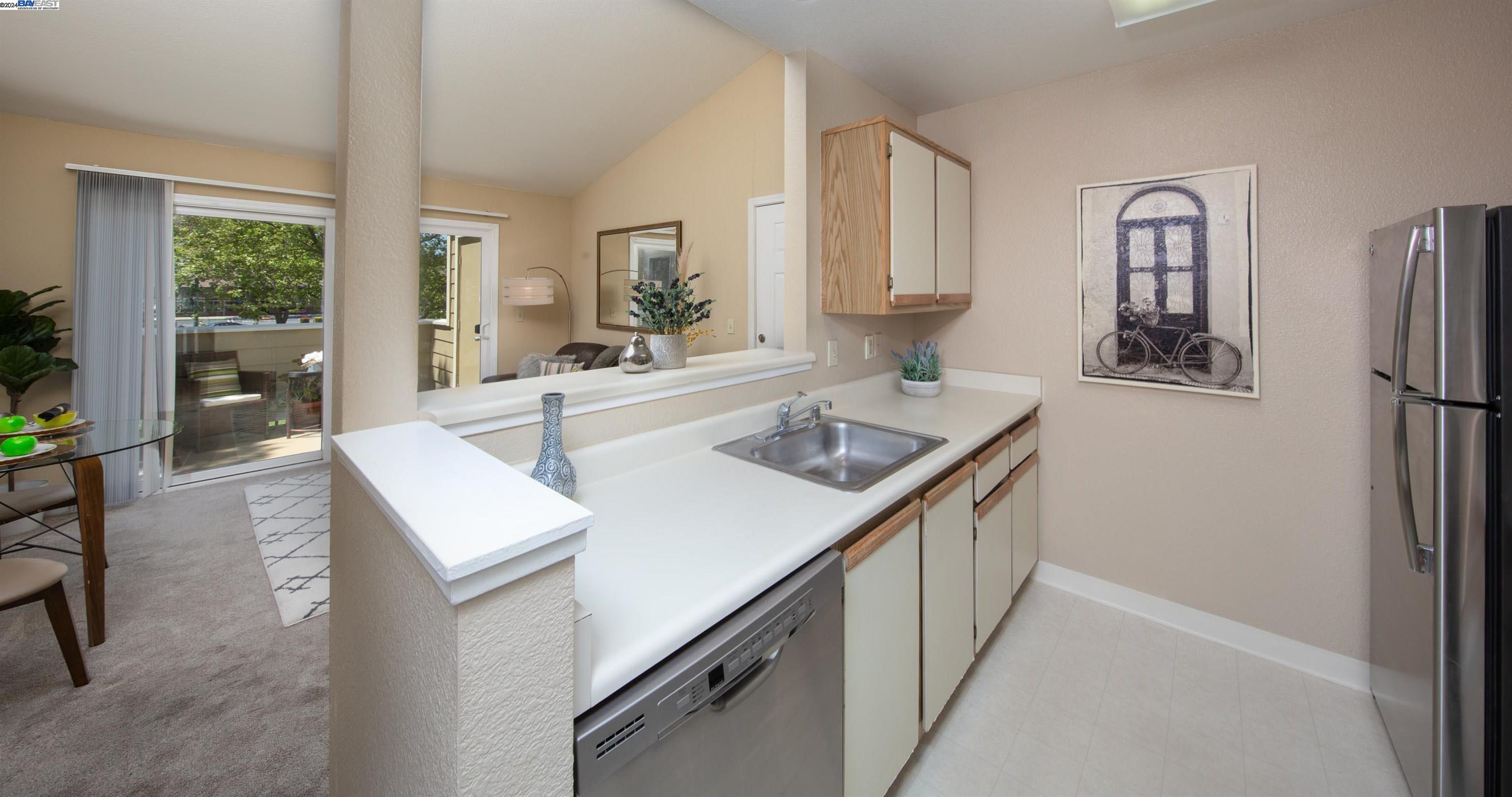 Detail Gallery Image 8 of 25 For 120 Reflections Dr #26,  San Ramon,  CA 94583 - 1 Beds | 1 Baths
