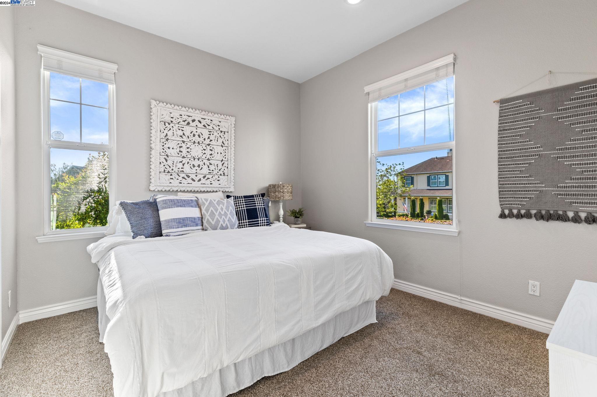Detail Gallery Image 32 of 56 For 3041 Danielle Ln, Livermore,  CA 94550 - 4 Beds | 4/1 Baths