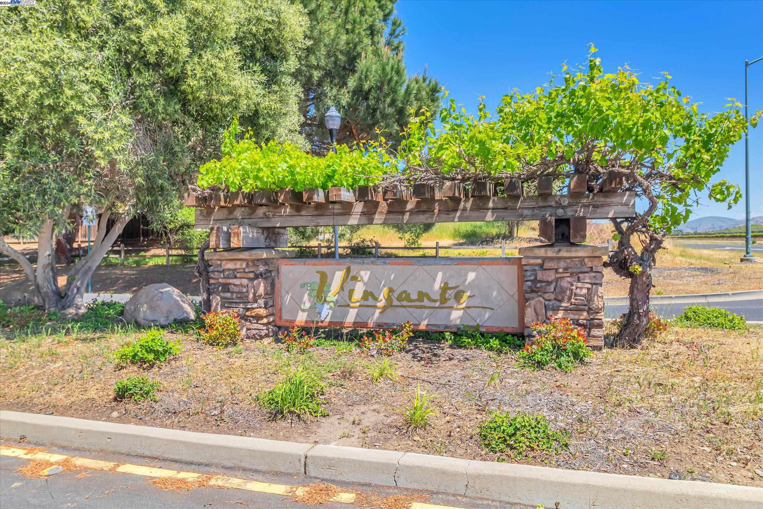 Detail Gallery Image 53 of 53 For 2725 Vine Drive, Livermore,  CA 94550 - 5 Beds | 3/1 Baths