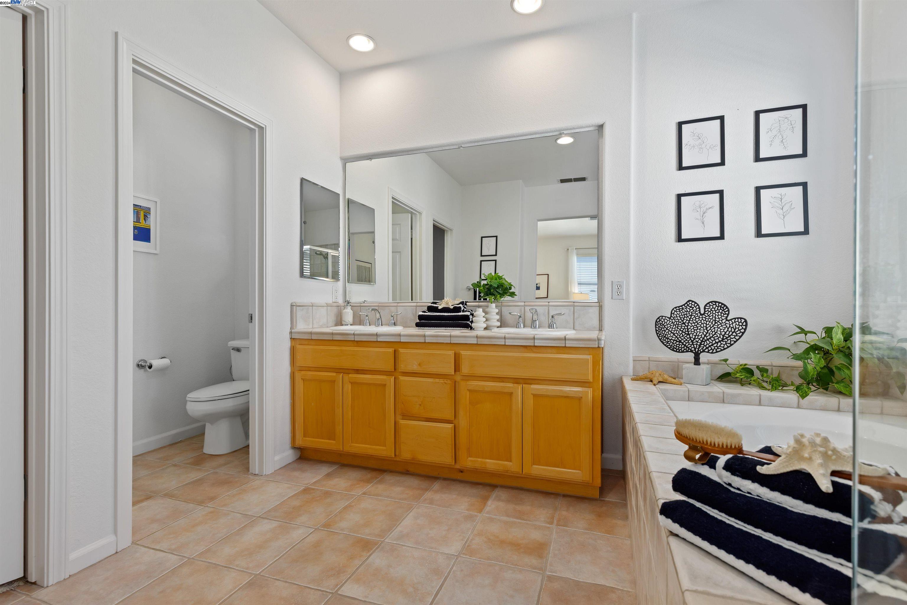 Detail Gallery Image 23 of 38 For 2669 Maria St, Pleasanton,  CA 94588 - 4 Beds | 2/1 Baths