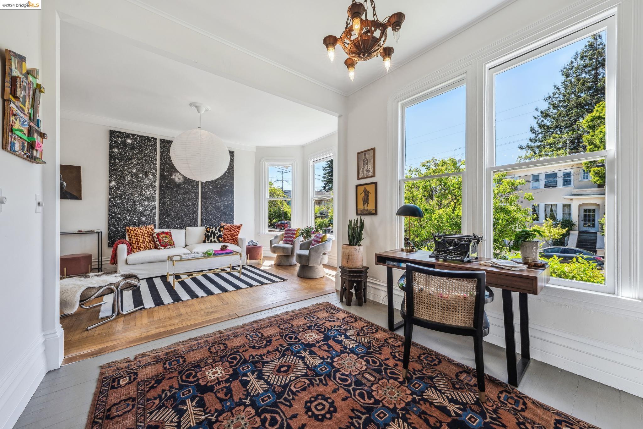 Detail Gallery Image 12 of 58 For 2119 Essex St, Berkeley,  CA 94705 - 4 Beds | 2 Baths