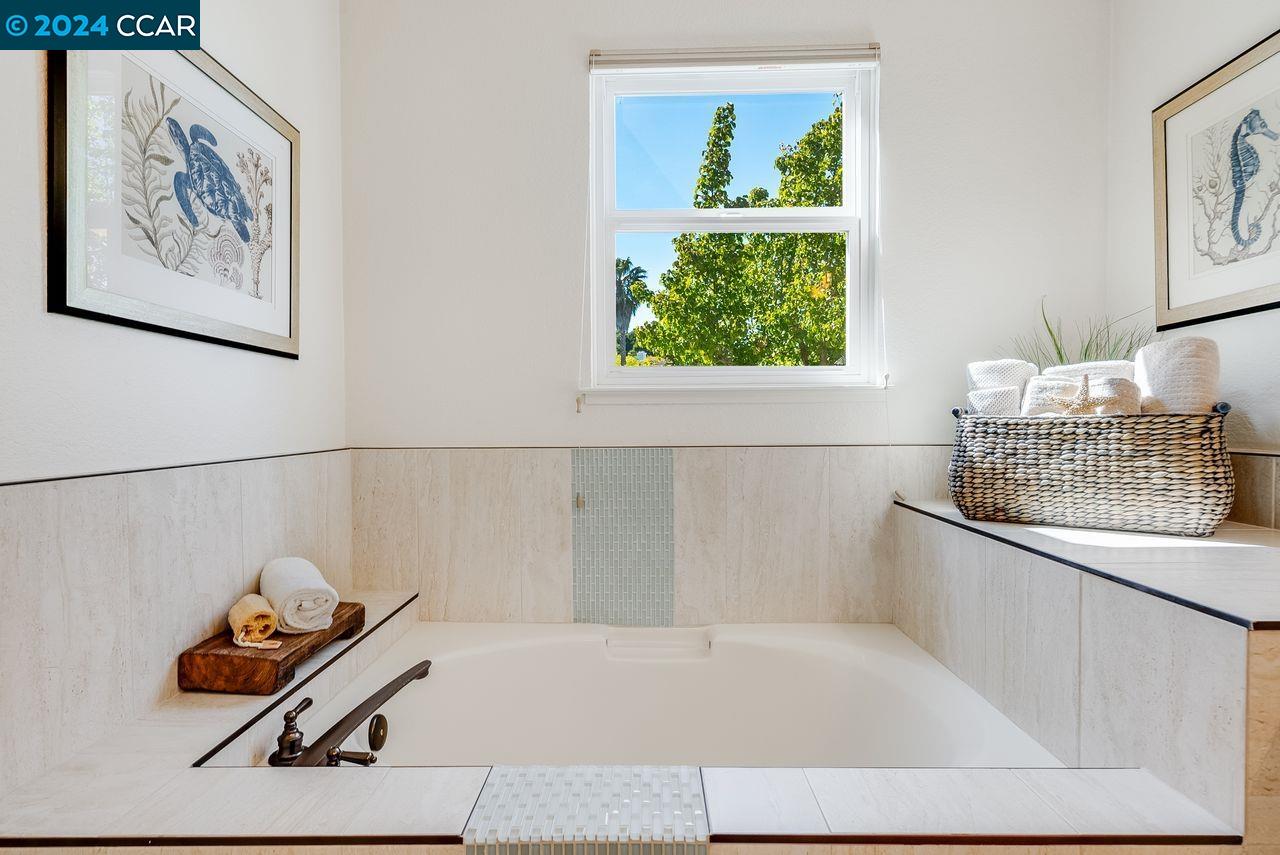 Detail Gallery Image 34 of 55 For 43 Summer Hill Ct, Danville,  CA 94526 - 3 Beds | 2 Baths