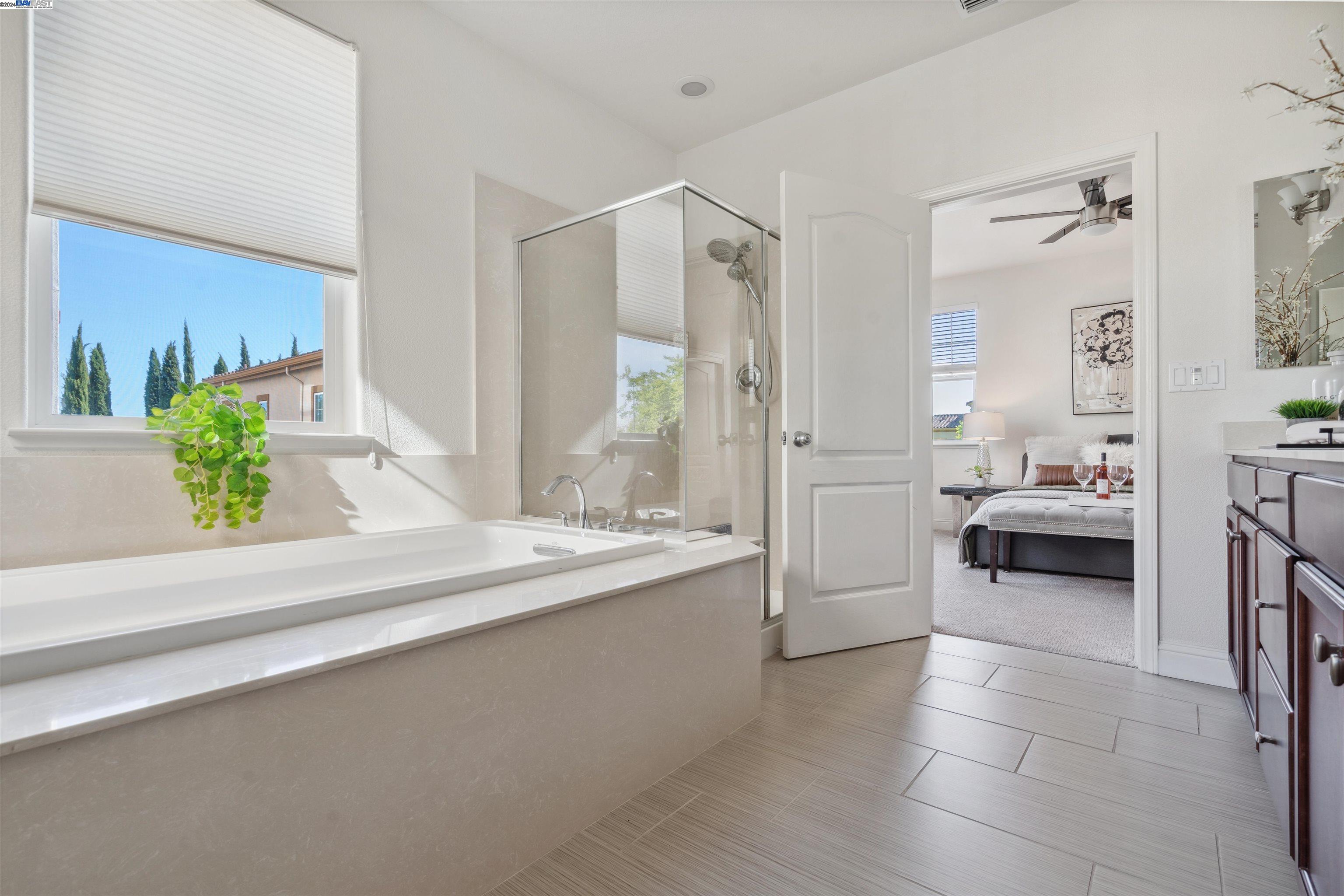 Detail Gallery Image 23 of 60 For 2965 Vittoria Loop, Dublin,  CA 94568 - 4 Beds | 3/1 Baths