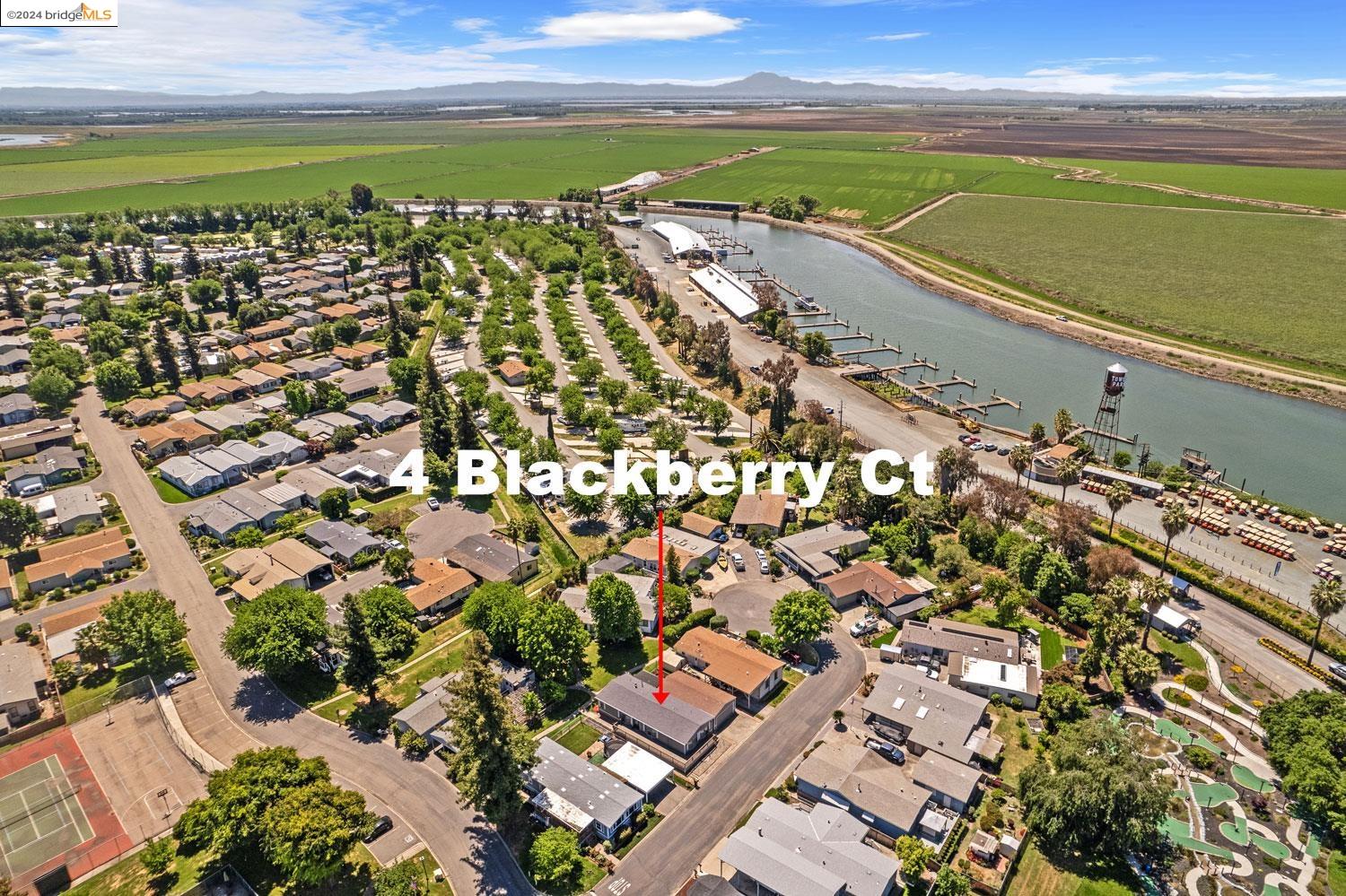 Detail Gallery Image 39 of 41 For 4 Blackberry Ct, Lodi,  CA 95242 - 3 Beds | 2 Baths