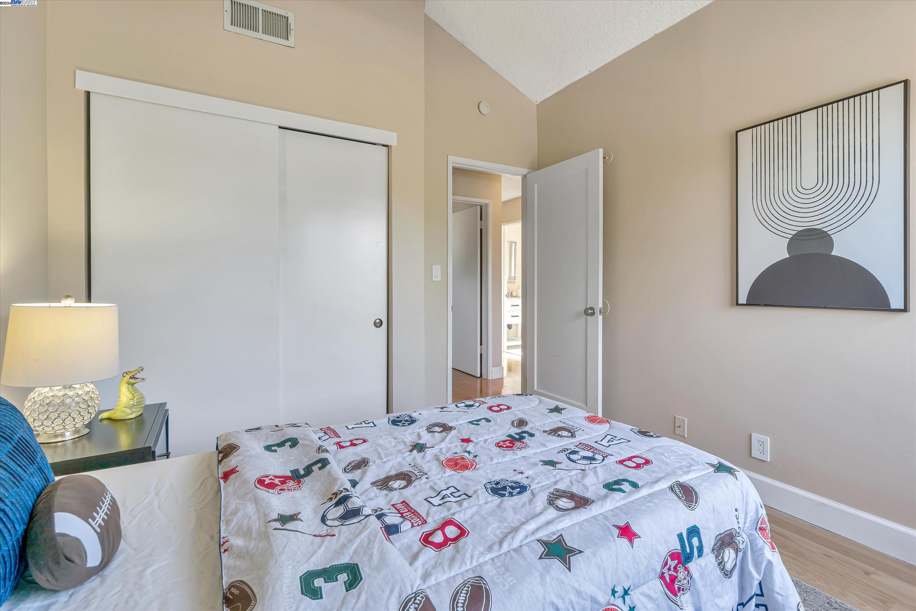 Detail Gallery Image 31 of 58 For 2132 Redrock Pl, Martinez,  CA 94553 - 4 Beds | 2/1 Baths