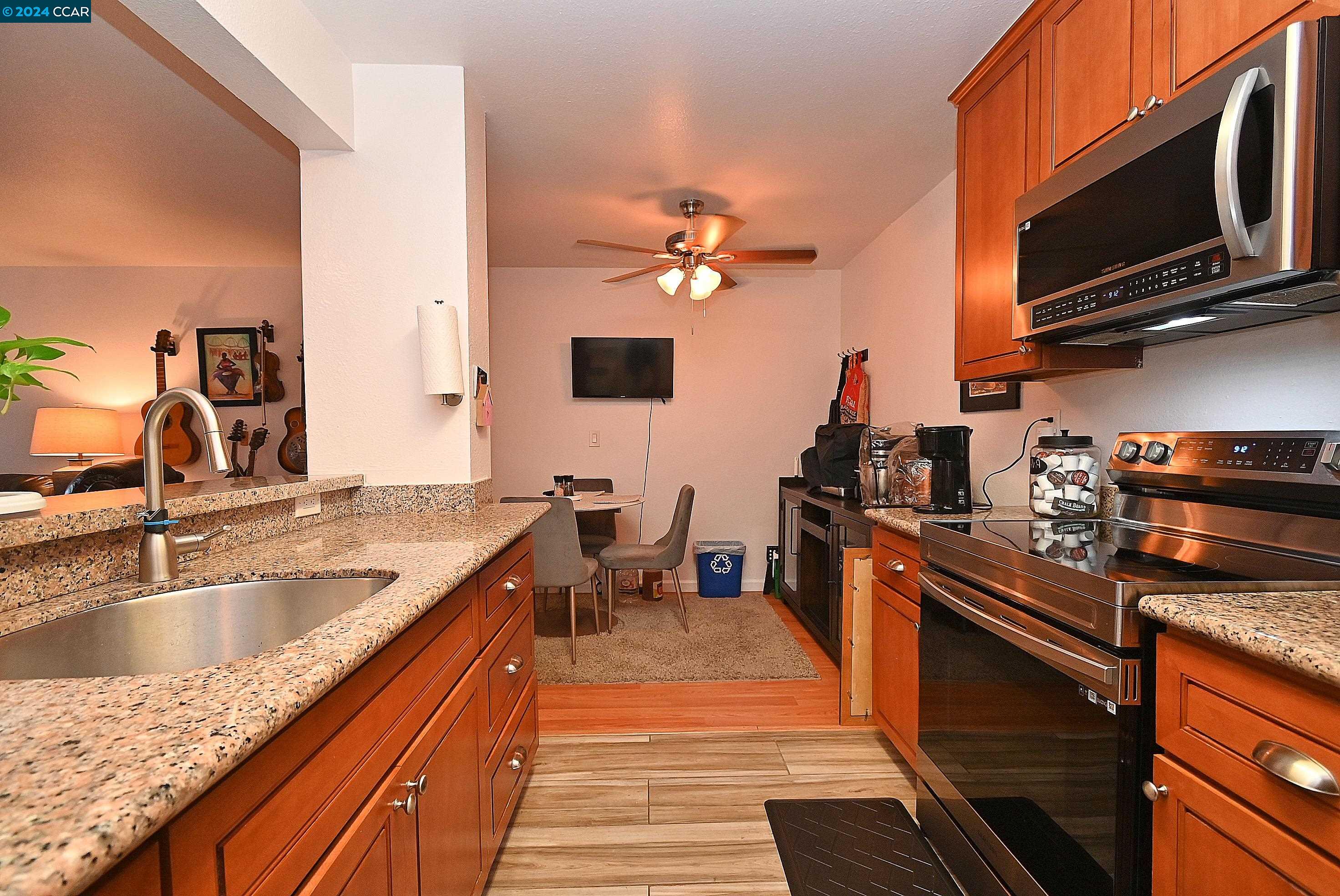 Detail Gallery Image 7 of 31 For 13700 San Pablo Ave #2115,  San Pablo,  CA 94806 - 2 Beds | 2 Baths