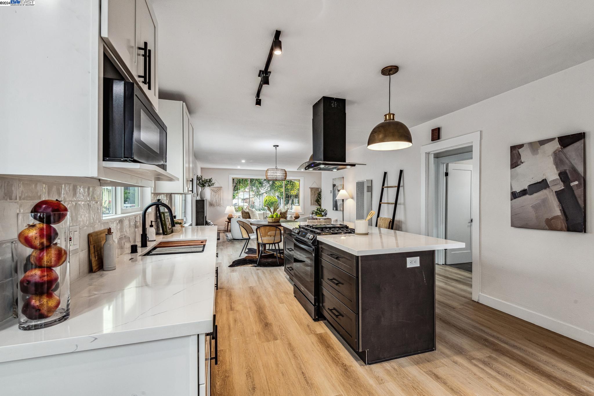 1533 80Th Ave, Oakland, California 94621, 2 Bedrooms Bedrooms, 5 Rooms Rooms,1 BathroomBathrooms,Residential,For Sale,1533 80Th Ave,41061775