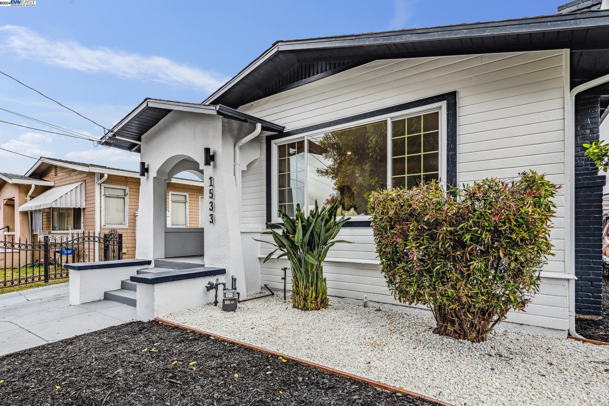 1533 80Th Ave, Oakland, California 94621, 2 Bedrooms Bedrooms, 5 Rooms Rooms,1 BathroomBathrooms,Residential,For Sale,1533 80Th Ave,41061775