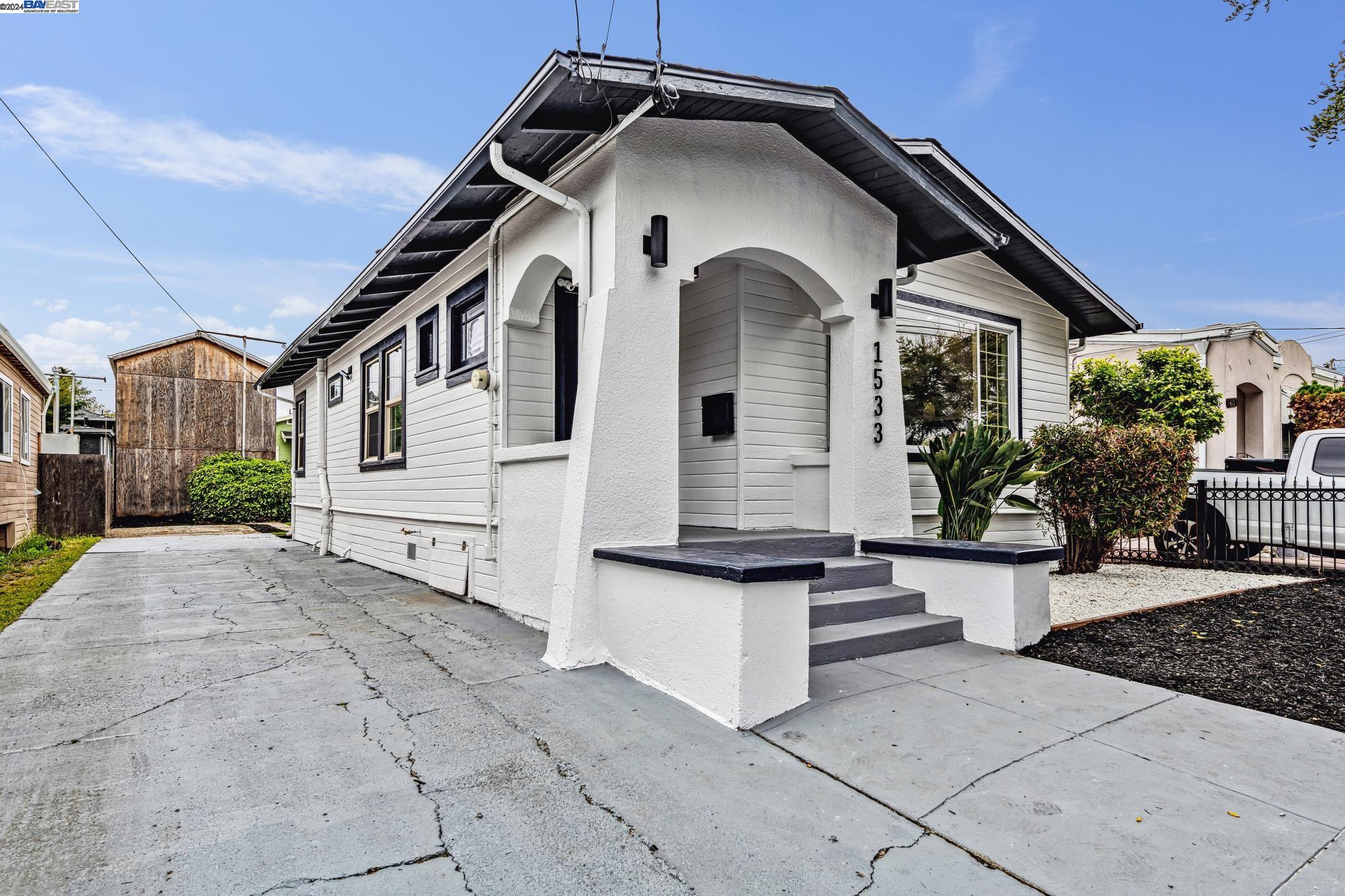 1533 80Th Ave, Oakland, California 94621, 2 Bedrooms Bedrooms, 5 Rooms Rooms,1 BathroomBathrooms,Residential,For Sale,1533 80Th Ave,41061775