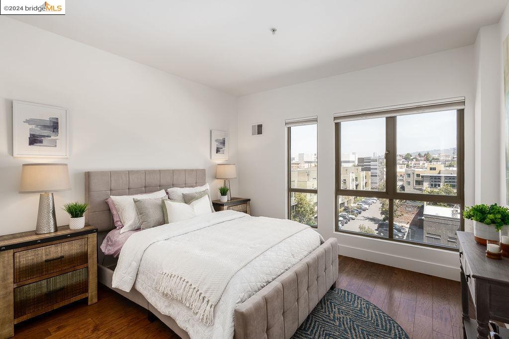 438 W Grand AVE # 508, Oakland, California 94612, 1 Bedroom Bedrooms, 4 Rooms Rooms,1 BathroomBathrooms,Residential,For Sale,438 W Grand AVE # 508,41069909