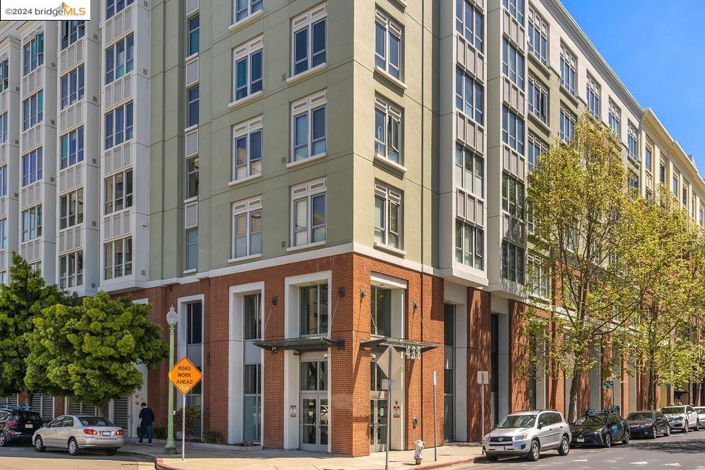 438 W Grand AVE # 508, Oakland, California 94612, 1 Bedroom Bedrooms, 4 Rooms Rooms,1 BathroomBathrooms,Residential,For Sale,438 W Grand AVE # 508,41069909