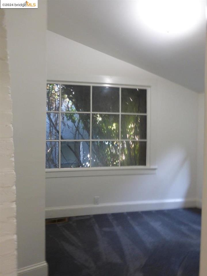 314 Hudson St, Oakland, California 94618, 5 Bedrooms Bedrooms, 10 Rooms Rooms,2 BathroomsBathrooms,Residential Lease,For Rent,314 Hudson St,41071006