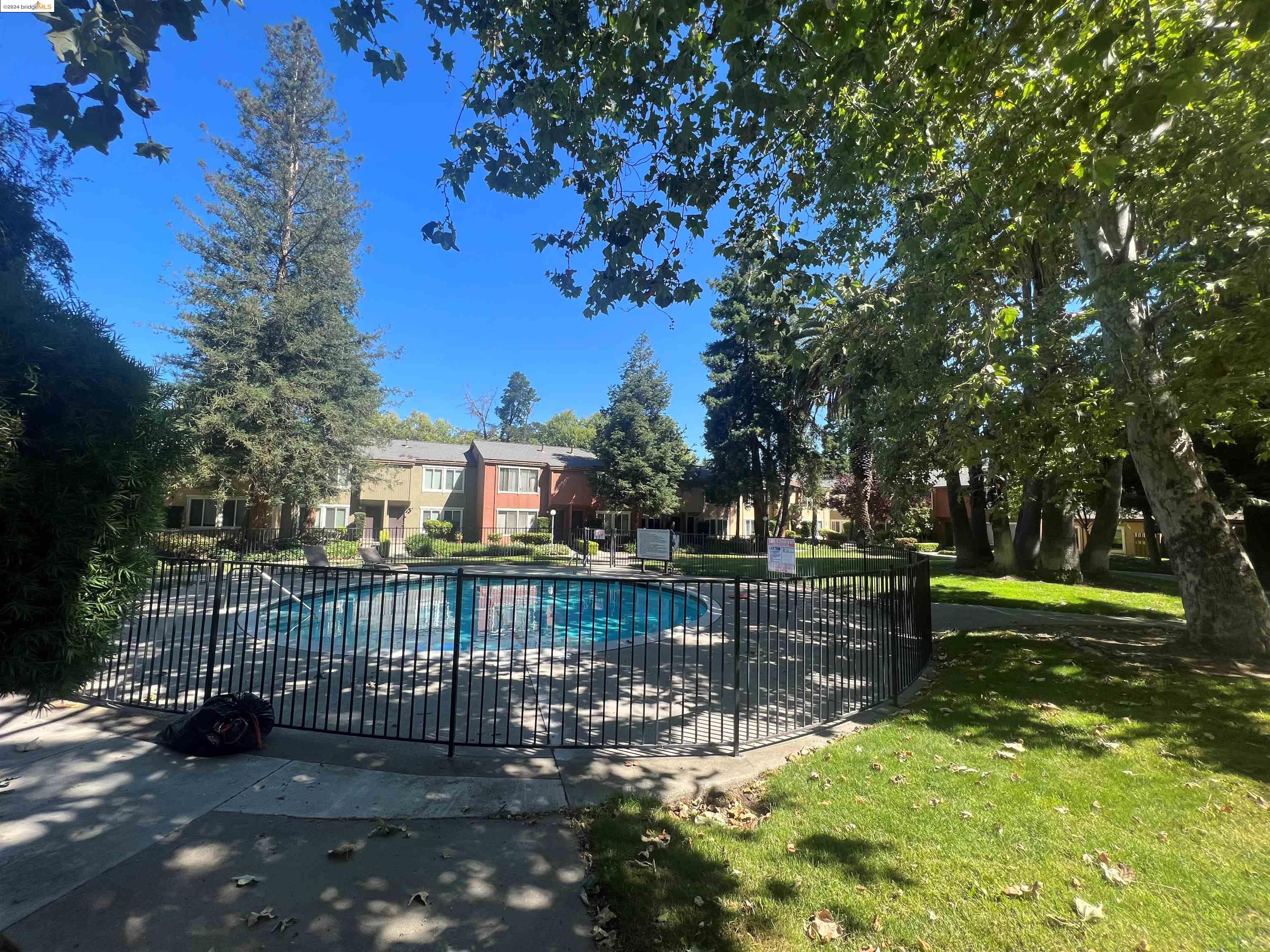 3051 Treat Boulevard # 137, Concord, California 94519, 1 Bedroom Bedrooms, 4 Rooms Rooms,1 BathroomBathrooms,Residential Lease,For Rent,3051 Treat Boulevard # 137,41071623