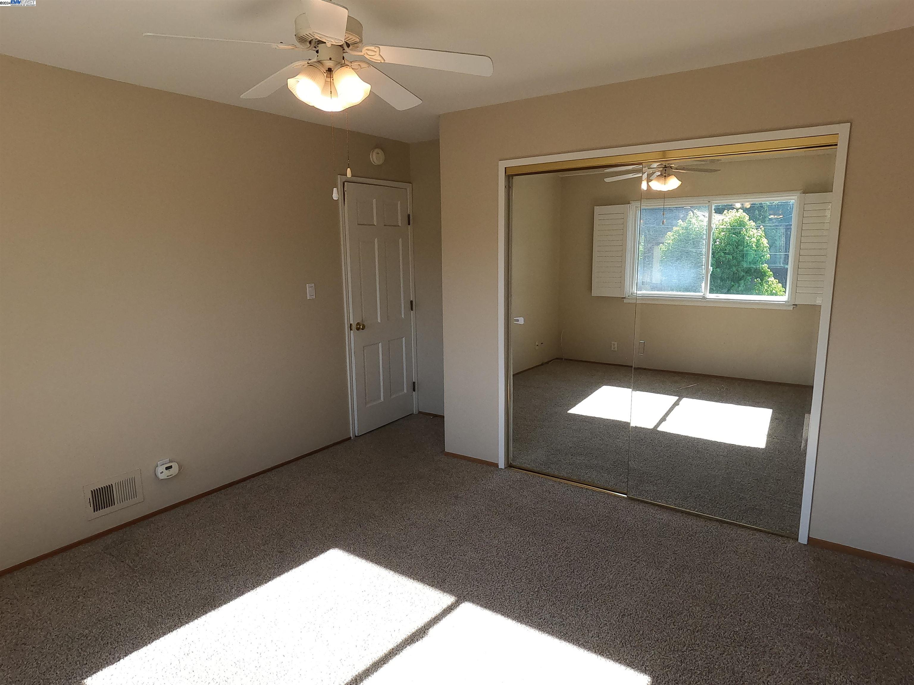 16998 Lamont, Castro Valley, California 94546, 3 Bedrooms Bedrooms, 9 Rooms Rooms,2 BathroomsBathrooms,Residential Lease,For Rent,16998 Lamont,41072169