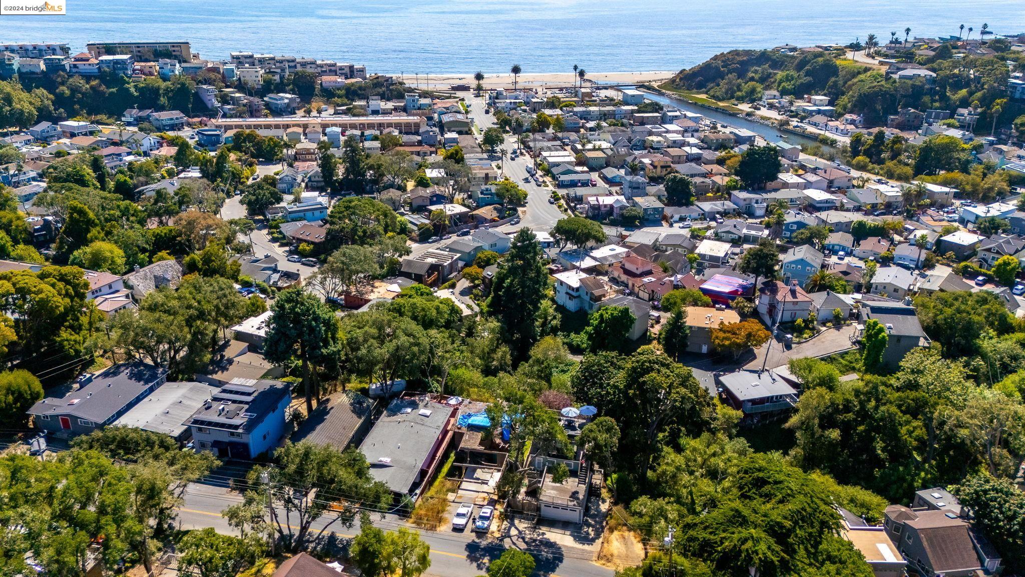 219 Spreckels Dr, Aptos, California 95003, 3 Bedrooms Bedrooms, 6 Rooms Rooms,3 BathroomsBathrooms,Residential,For Sale,219 Spreckels Dr,41072386