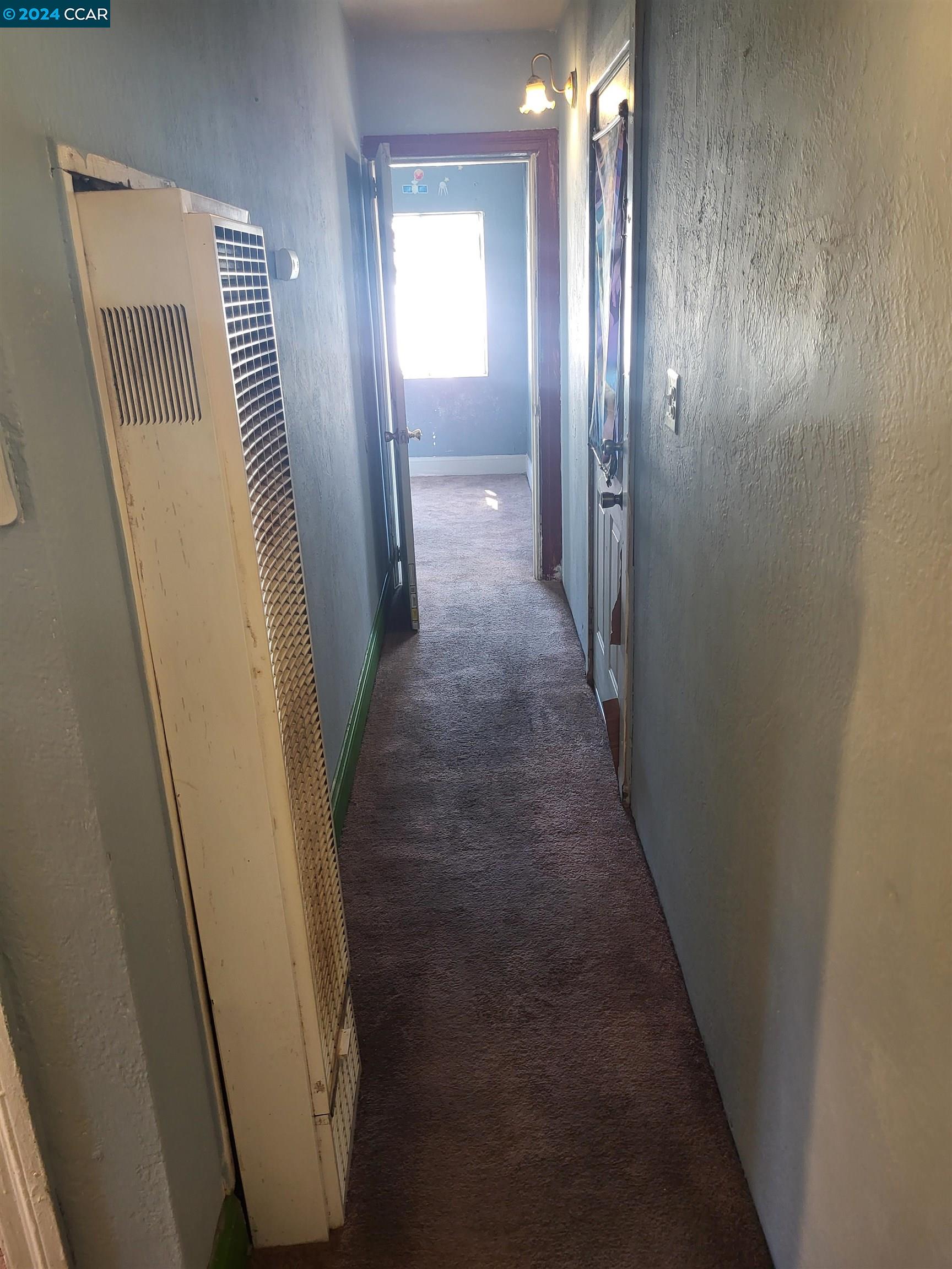 1015 70th, Oakland, California 94621, 2 Bedrooms Bedrooms, 4 Rooms Rooms,1 BathroomBathrooms,Residential,For Sale,1015 70th,41072980