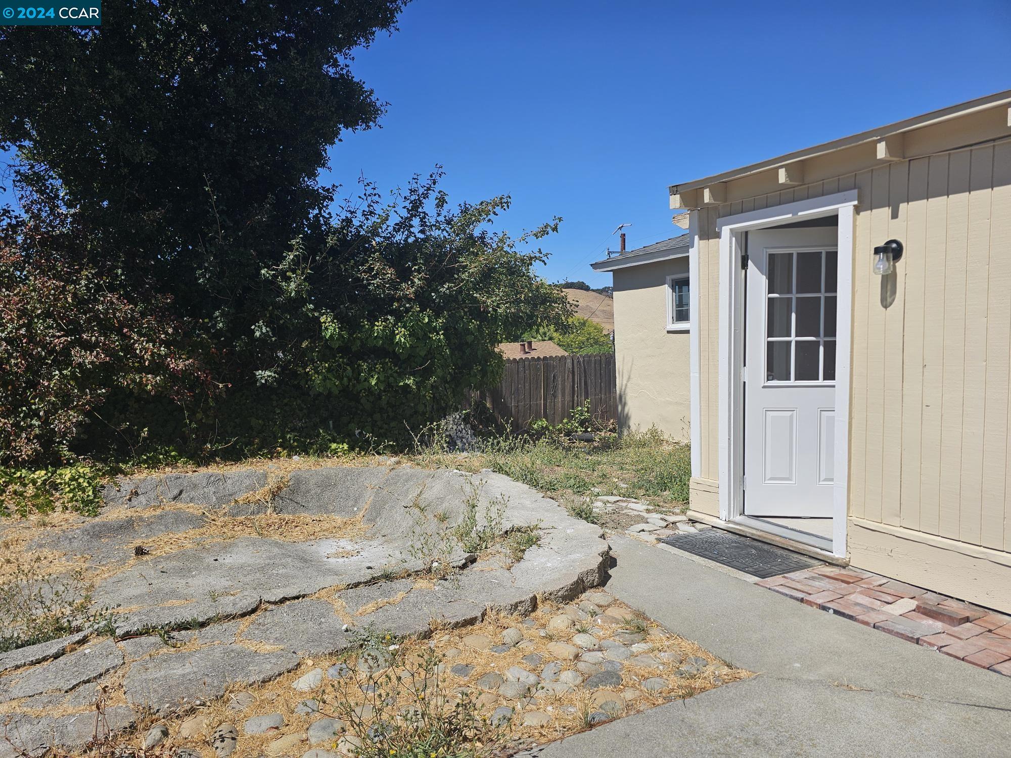 2412 Alamo St, Pinole, California 94564, 3 Bedrooms Bedrooms, 5 Rooms Rooms,2 BathroomsBathrooms,Residential,For Sale,2412 Alamo St,41073315