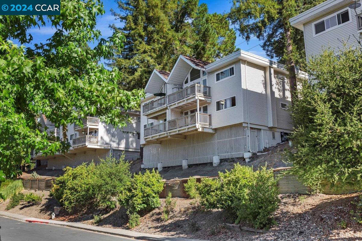 122 Ascot Court # C, Moraga, California 94556, 1 Bedroom Bedrooms, 4 Rooms Rooms,1 BathroomBathrooms,Residential,For Sale,122 Ascot Court # C,41073356