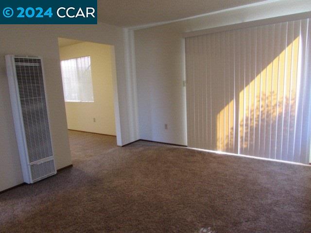 5231 McBryde Ave # 1, Richmond, California 94805, 2 Bedrooms Bedrooms, 5 Rooms Rooms,1 BathroomBathrooms,Residential Lease,For Rent,5231 McBryde Ave # 1,41073376