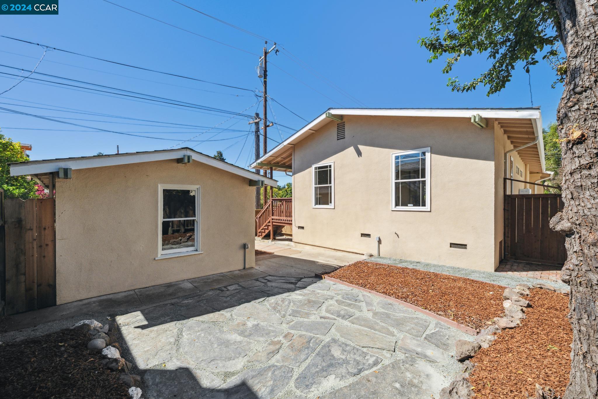 2300 Ward, Berkeley, California 94705, 4 Bedrooms Bedrooms, 8 Rooms Rooms,2 BathroomsBathrooms,Residential,For Sale,2300 Ward,41073520