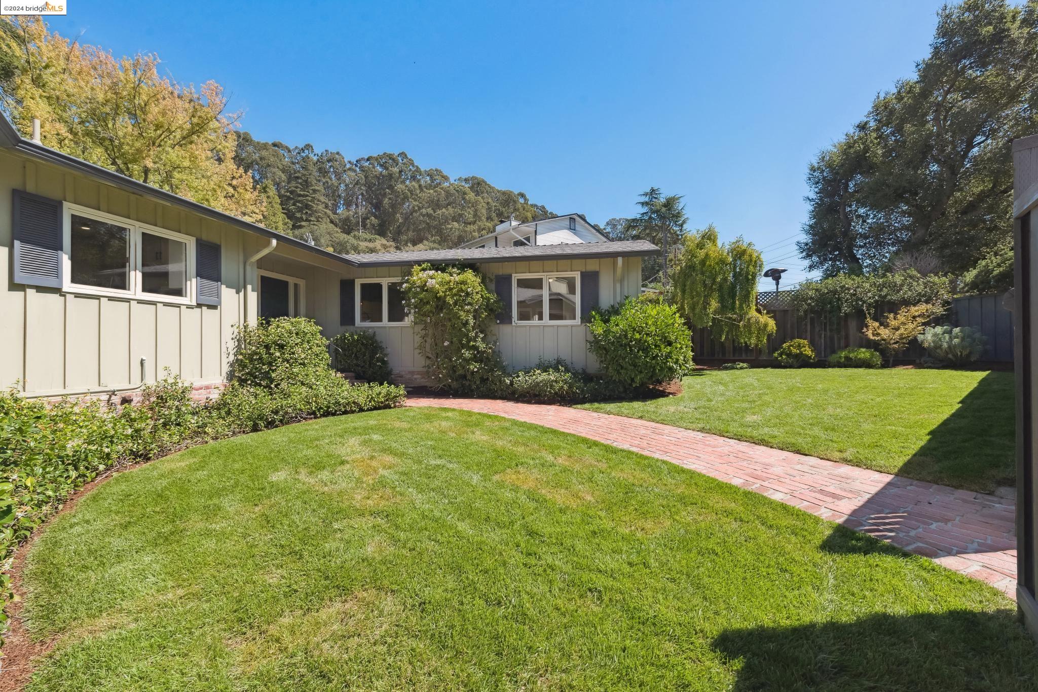 3544 BUTTERS DRIVE, Oakland, California 94602, 4 Bedrooms Bedrooms, 8 Rooms Rooms,3 BathroomsBathrooms,Residential,For Sale,3544 BUTTERS DRIVE,41073585