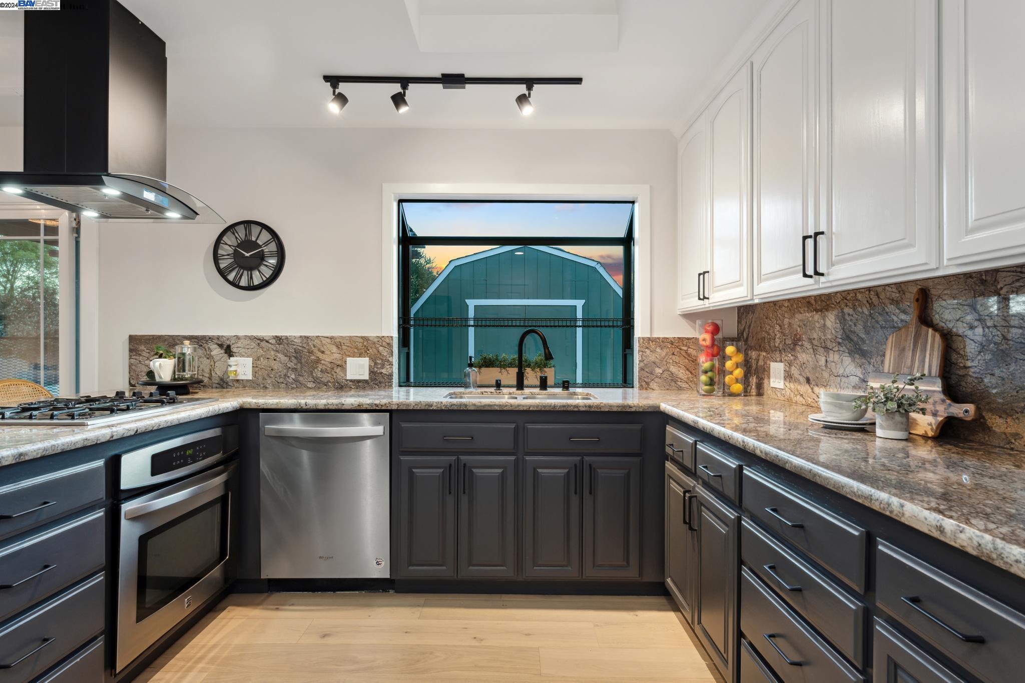 8725 Deervale Rd, Dublin, California 94568, 3 Bedrooms Bedrooms, 6 Rooms Rooms,2 BathroomsBathrooms,Residential,For Sale,8725 Deervale Rd,41074631