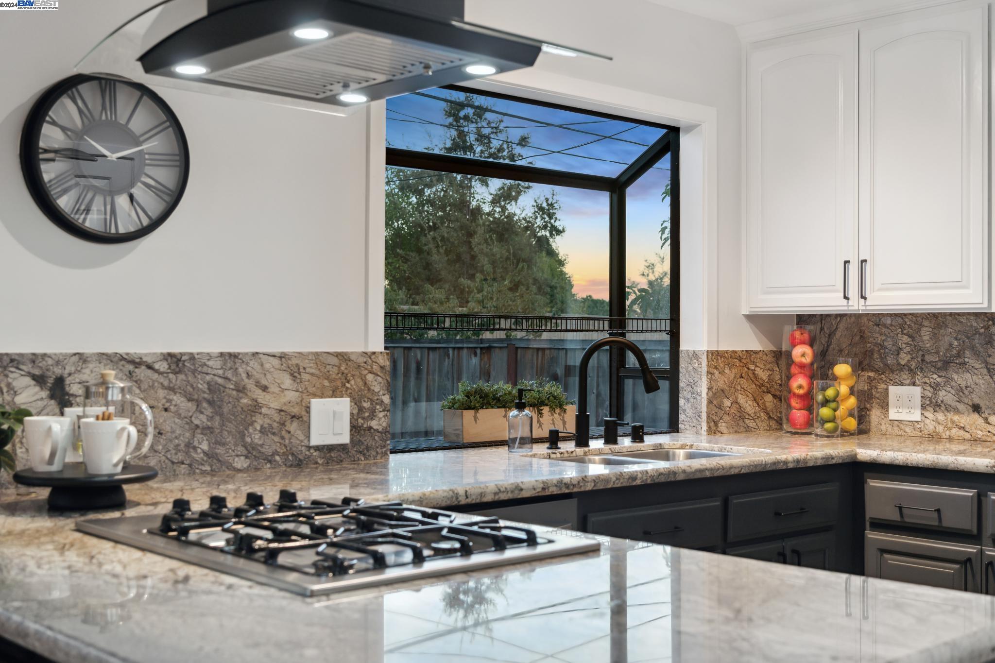 8725 Deervale Rd, Dublin, California 94568, 3 Bedrooms Bedrooms, 6 Rooms Rooms,2 BathroomsBathrooms,Residential,For Sale,8725 Deervale Rd,41074631
