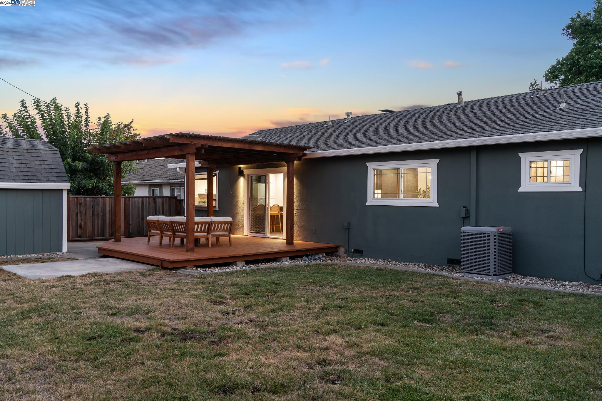8725 Deervale Rd, Dublin, California 94568, 3 Bedrooms Bedrooms, 6 Rooms Rooms,2 BathroomsBathrooms,Residential,For Sale,8725 Deervale Rd,41074631