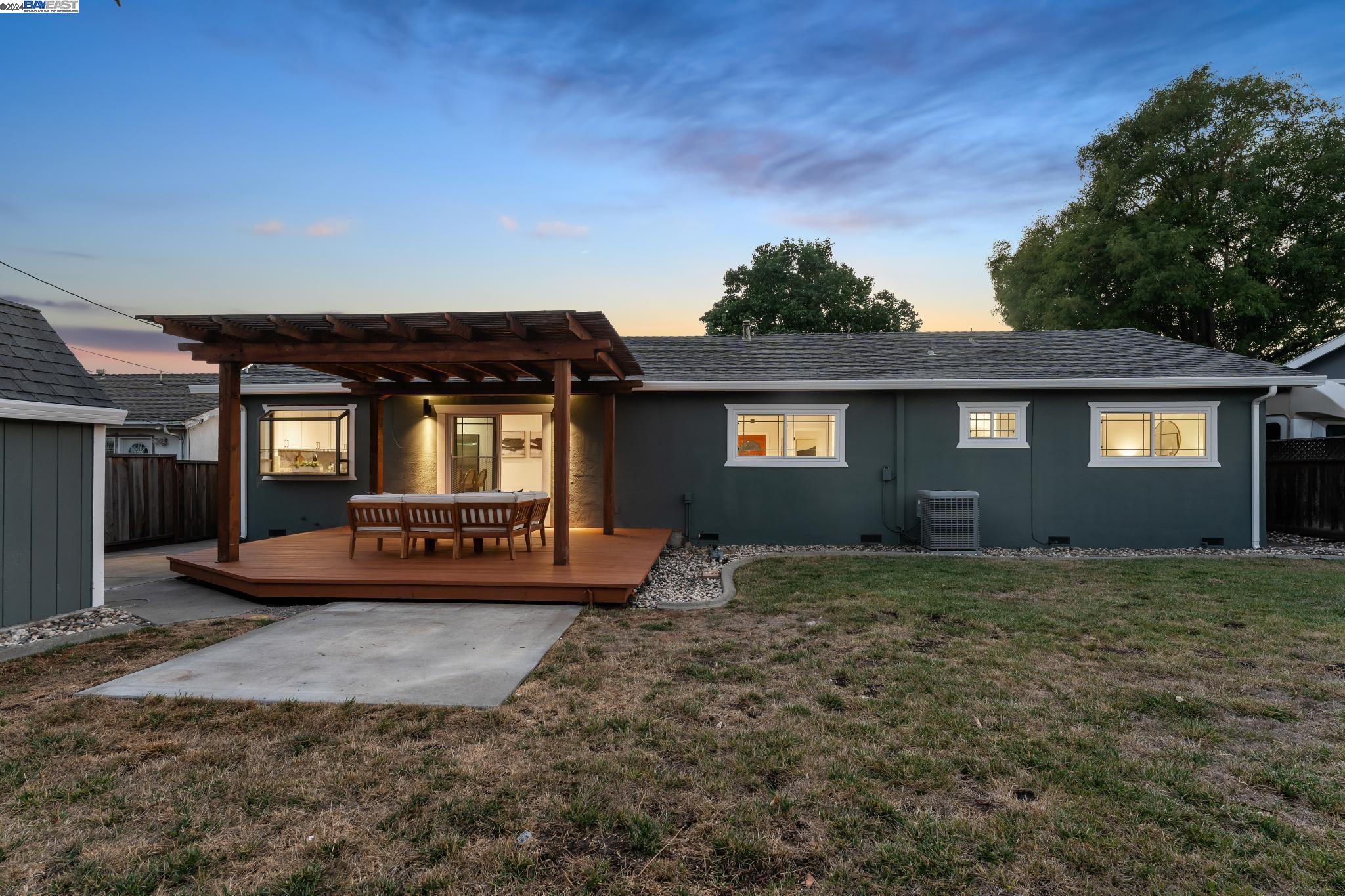 8725 Deervale Rd, Dublin, California 94568, 3 Bedrooms Bedrooms, 6 Rooms Rooms,2 BathroomsBathrooms,Residential,For Sale,8725 Deervale Rd,41074631