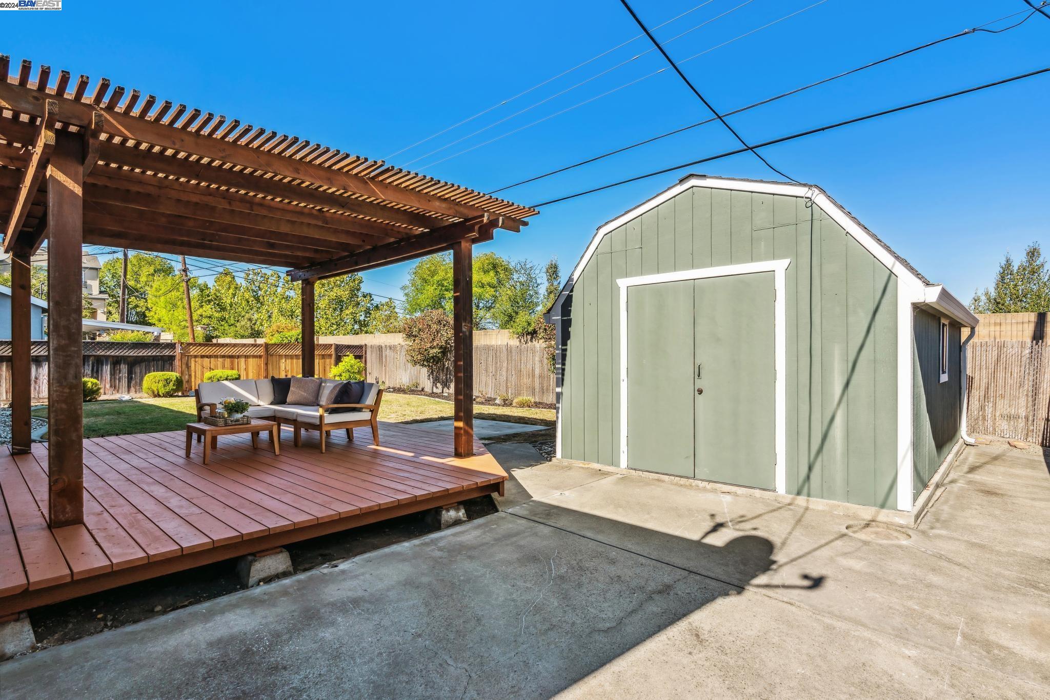 8725 Deervale Rd, Dublin, California 94568, 3 Bedrooms Bedrooms, 6 Rooms Rooms,2 BathroomsBathrooms,Residential,For Sale,8725 Deervale Rd,41074631