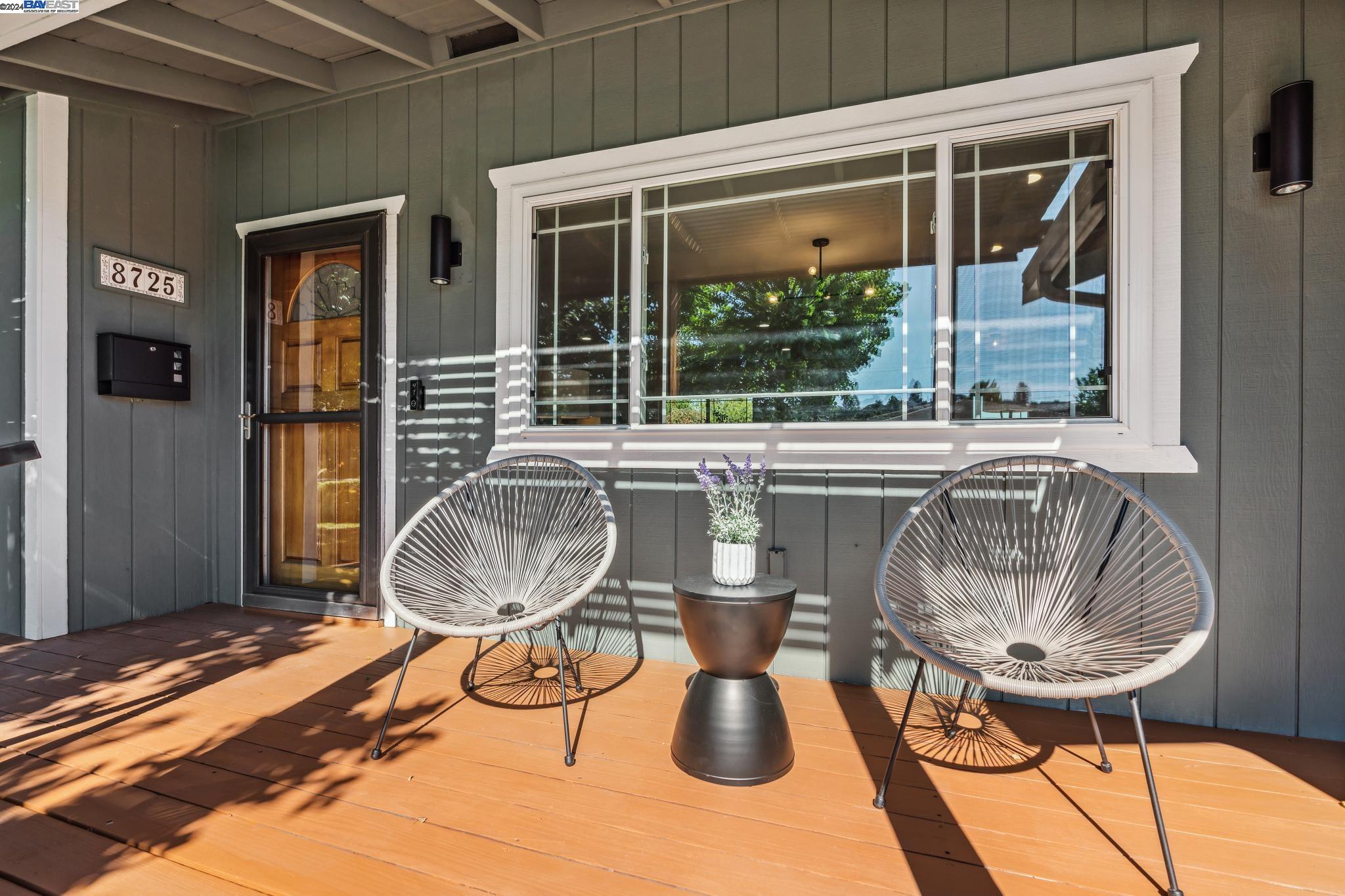 8725 Deervale Rd, Dublin, California 94568, 3 Bedrooms Bedrooms, 6 Rooms Rooms,2 BathroomsBathrooms,Residential,For Sale,8725 Deervale Rd,41074631
