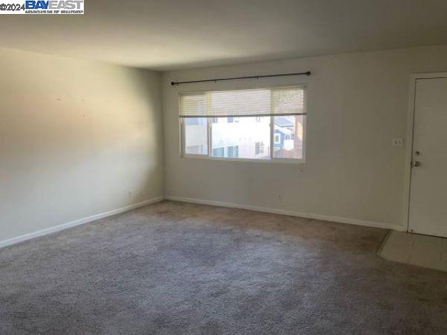 338 Callan Ave, San Leandro, California 94577, 2 Bedrooms Bedrooms, 4 Rooms Rooms,1 BathroomBathrooms,Residential Lease,For Rent,338 Callan Ave,41074796