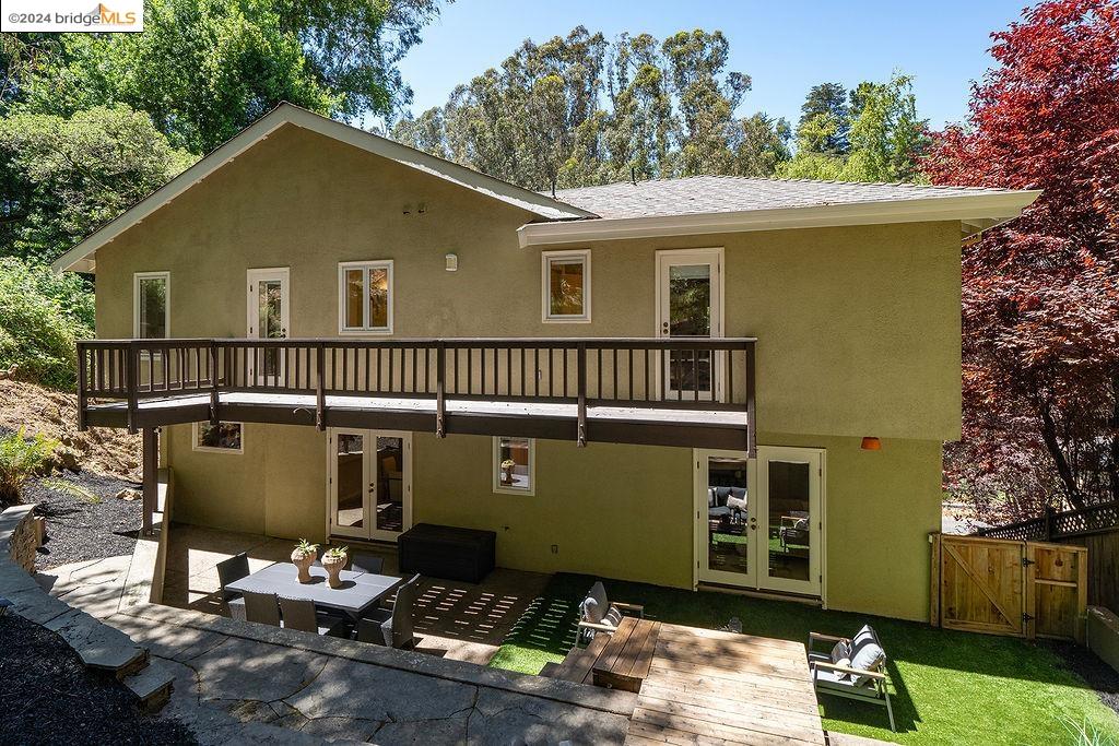 6574 Shepherd Canyon Rd, Oakland, California 94611, 3 Bedrooms Bedrooms, 8 Rooms Rooms,2 BathroomsBathrooms,Residential Lease,For Rent,6574 Shepherd Canyon Rd,41076451