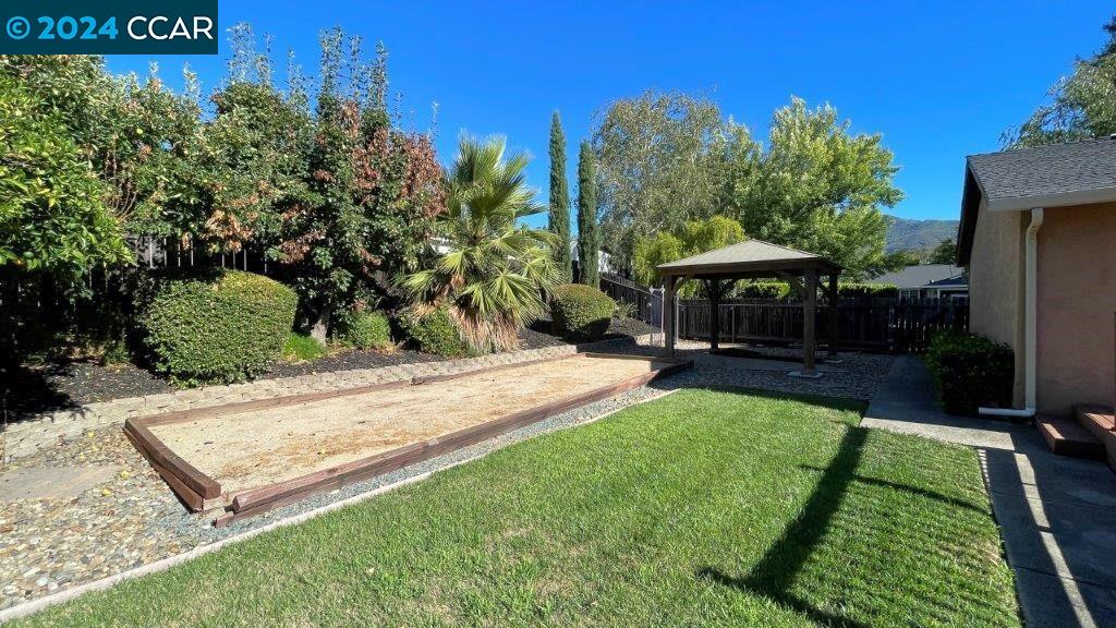 807 Savignon Ct, Clayton, California 94517, 4 Bedrooms Bedrooms, 11 Rooms Rooms,2 BathroomsBathrooms,Residential Lease,For Rent,807 Savignon Ct,41076606