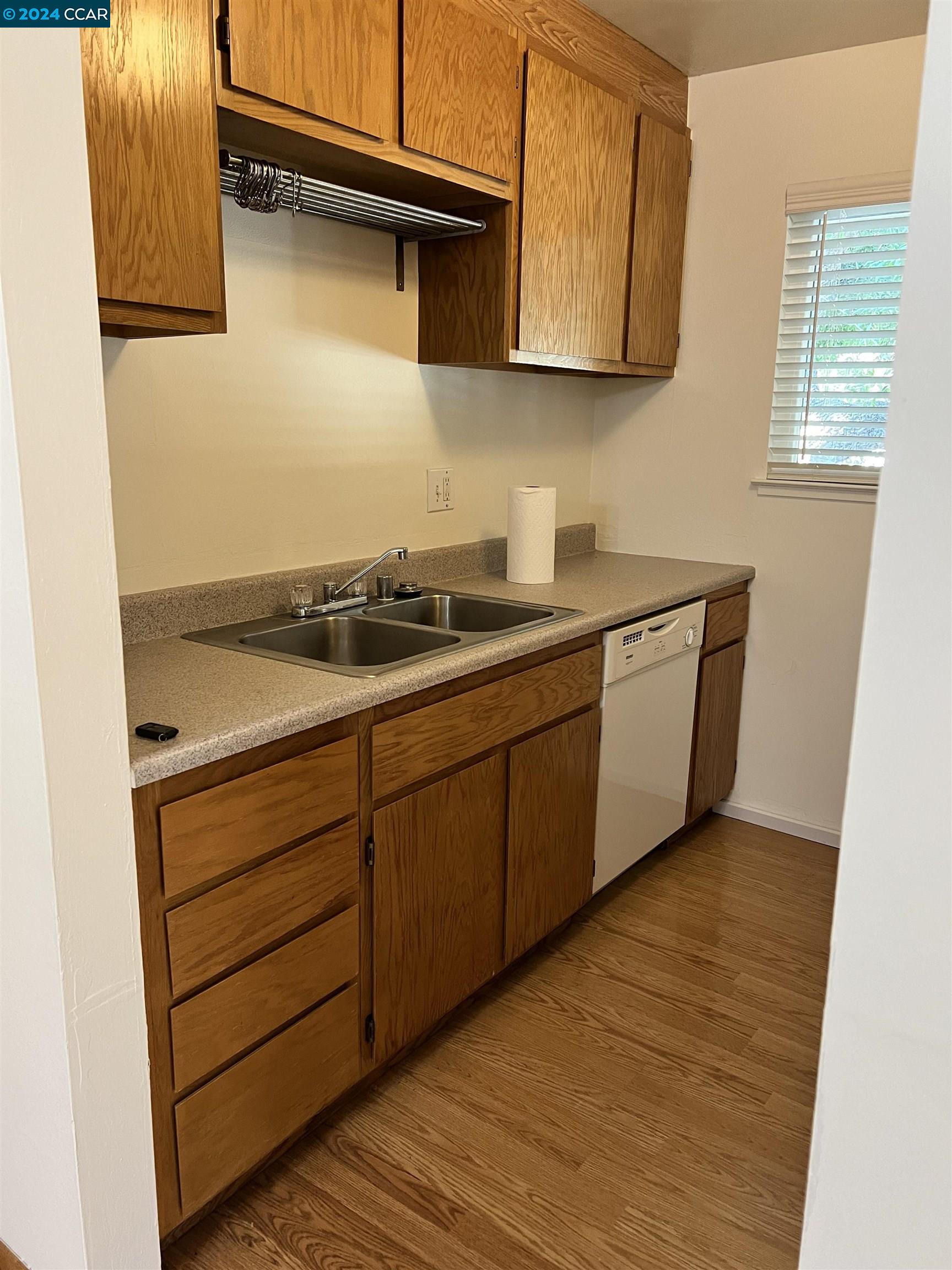 1815 Fremont Ct # 4, Davis, California 95618, 2 Bedrooms Bedrooms, 4 Rooms Rooms,1 BathroomBathrooms,Residential,For Sale,1815 Fremont Ct # 4,41077024