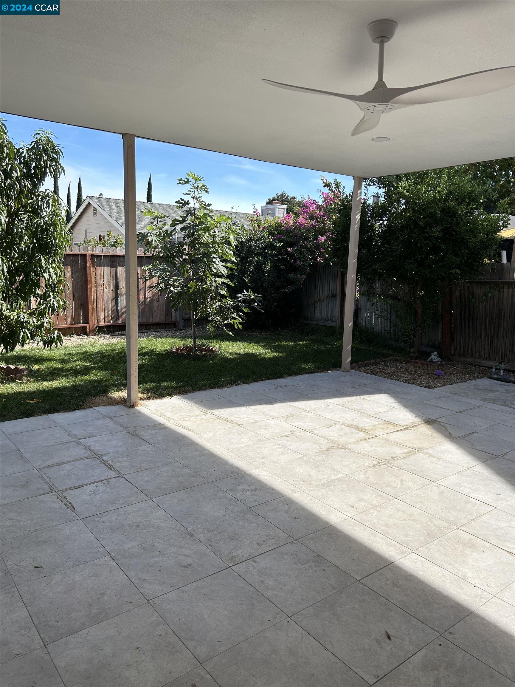 2035 Seward Dr, Pittsburg, California 94565, 3 Bedrooms Bedrooms, 6 Rooms Rooms,2 BathroomsBathrooms,Residential,For Sale,2035 Seward Dr,41077051