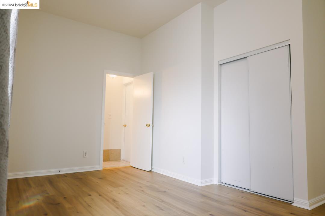 1175 12th St., Oakland, California 94607, 3 Bedrooms Bedrooms, 7 Rooms Rooms,2 BathroomsBathrooms,Residential Lease,For Rent,1175 12th St.,41077467