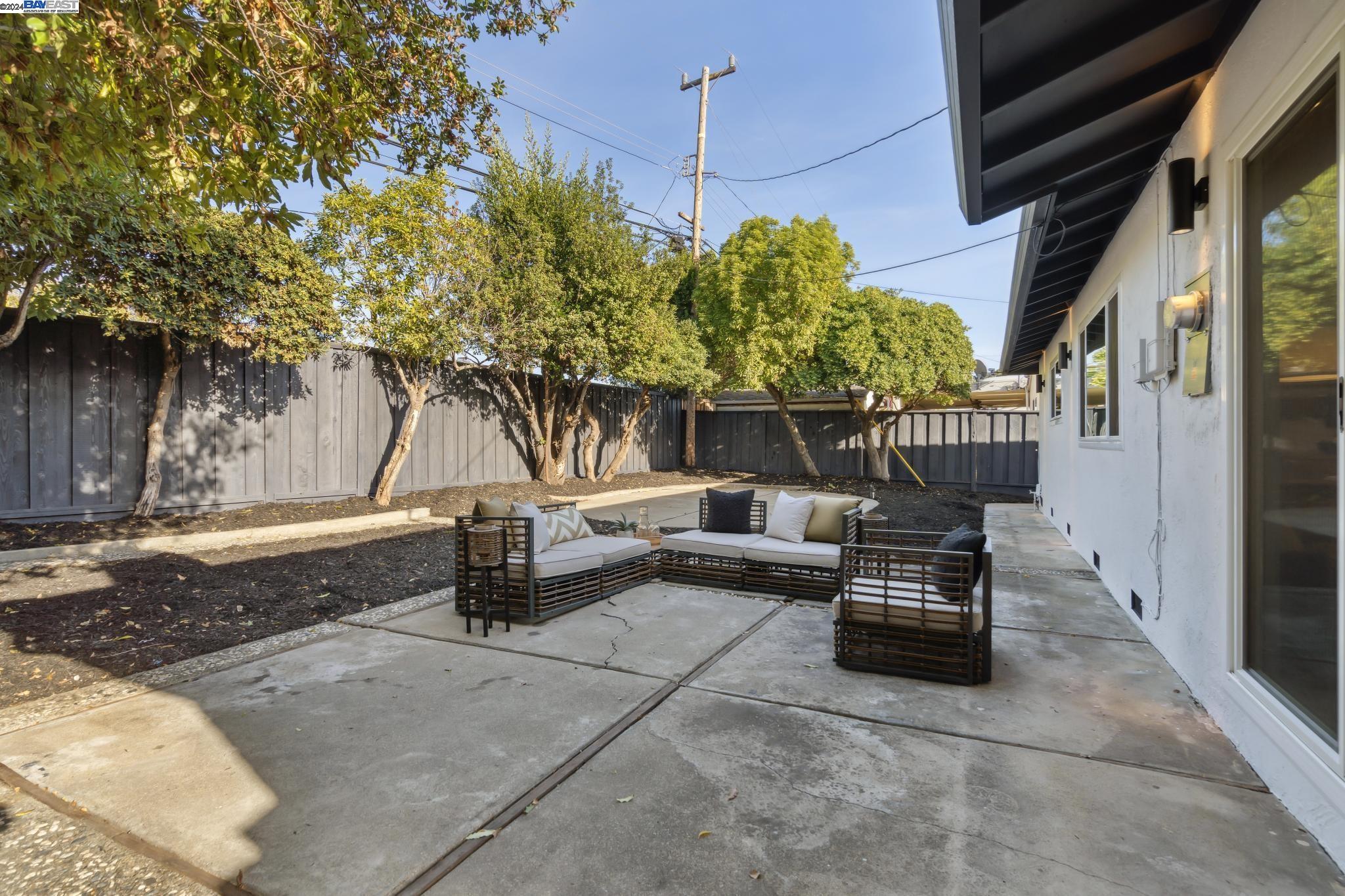 35256 Lucia St, Fremont, California 94536, 3 Bedrooms Bedrooms, 6 Rooms Rooms,2 BathroomsBathrooms,Residential,For Sale,35256 Lucia St,41078063