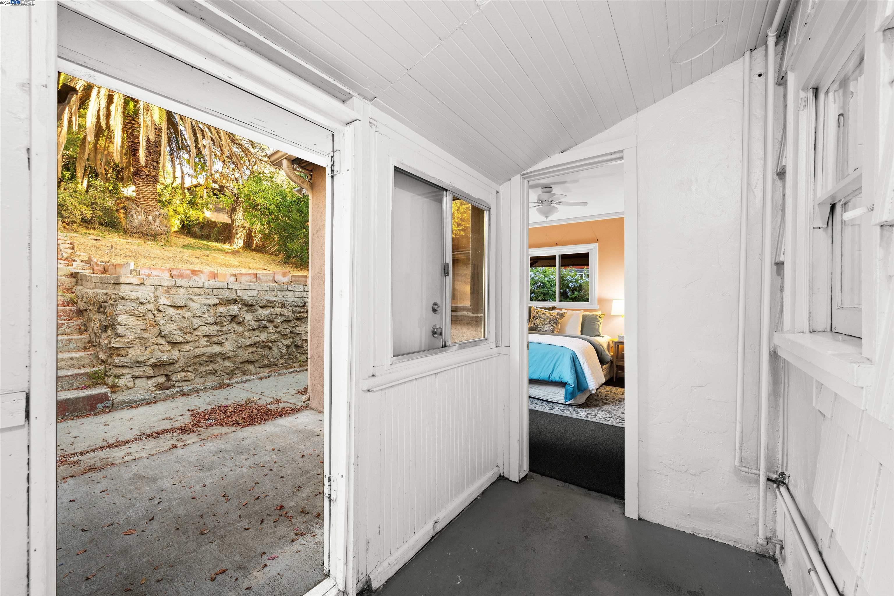 1508 N Avenue 56, Los Angeles, California 90042, 2 Bedrooms Bedrooms, 5 Rooms Rooms,1 BathroomBathrooms,Residential,For Sale,1508 N Avenue 56,41078068