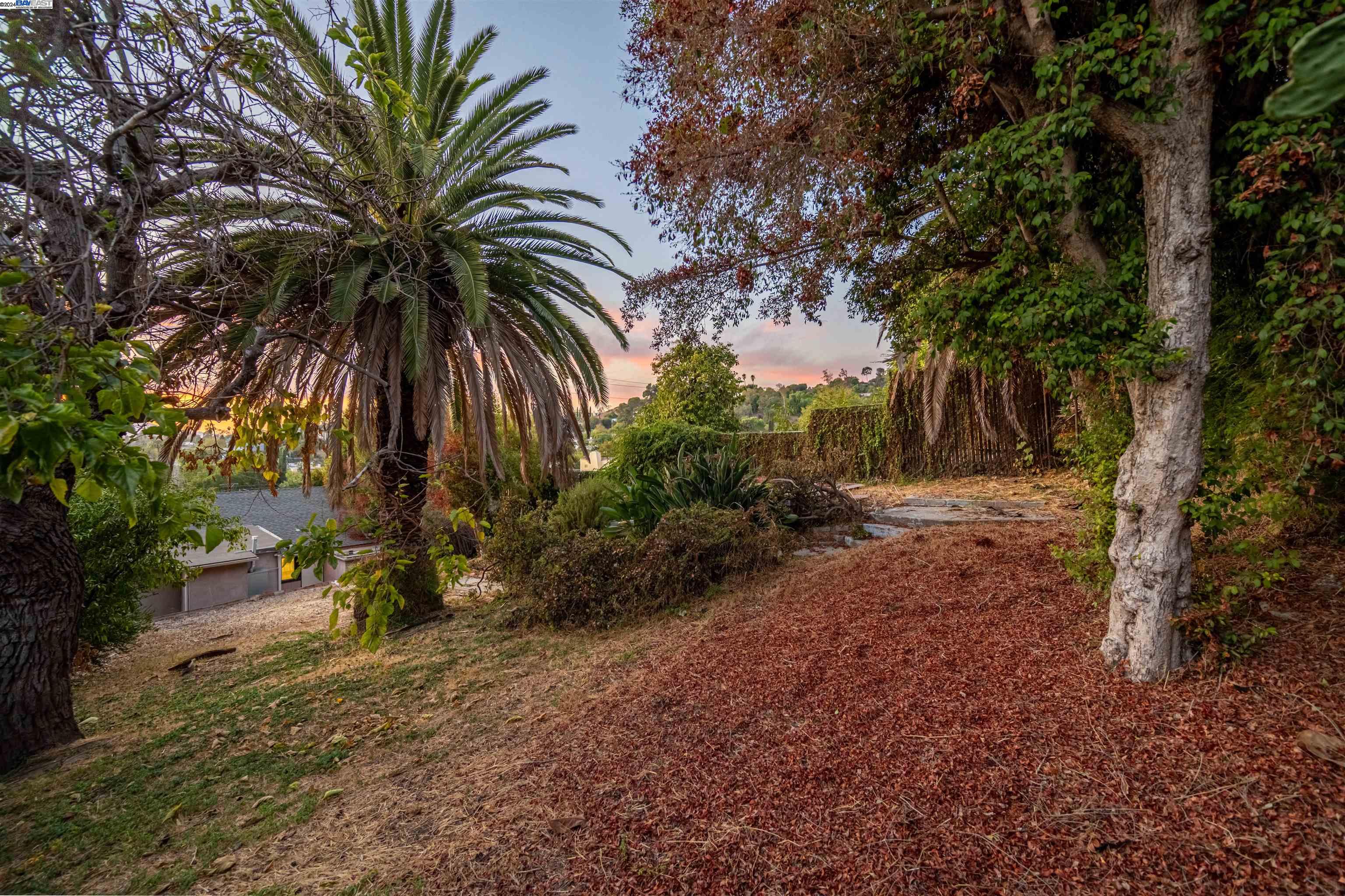 1508 N Avenue 56, Los Angeles, California 90042, 2 Bedrooms Bedrooms, 5 Rooms Rooms,1 BathroomBathrooms,Residential,For Sale,1508 N Avenue 56,41078068