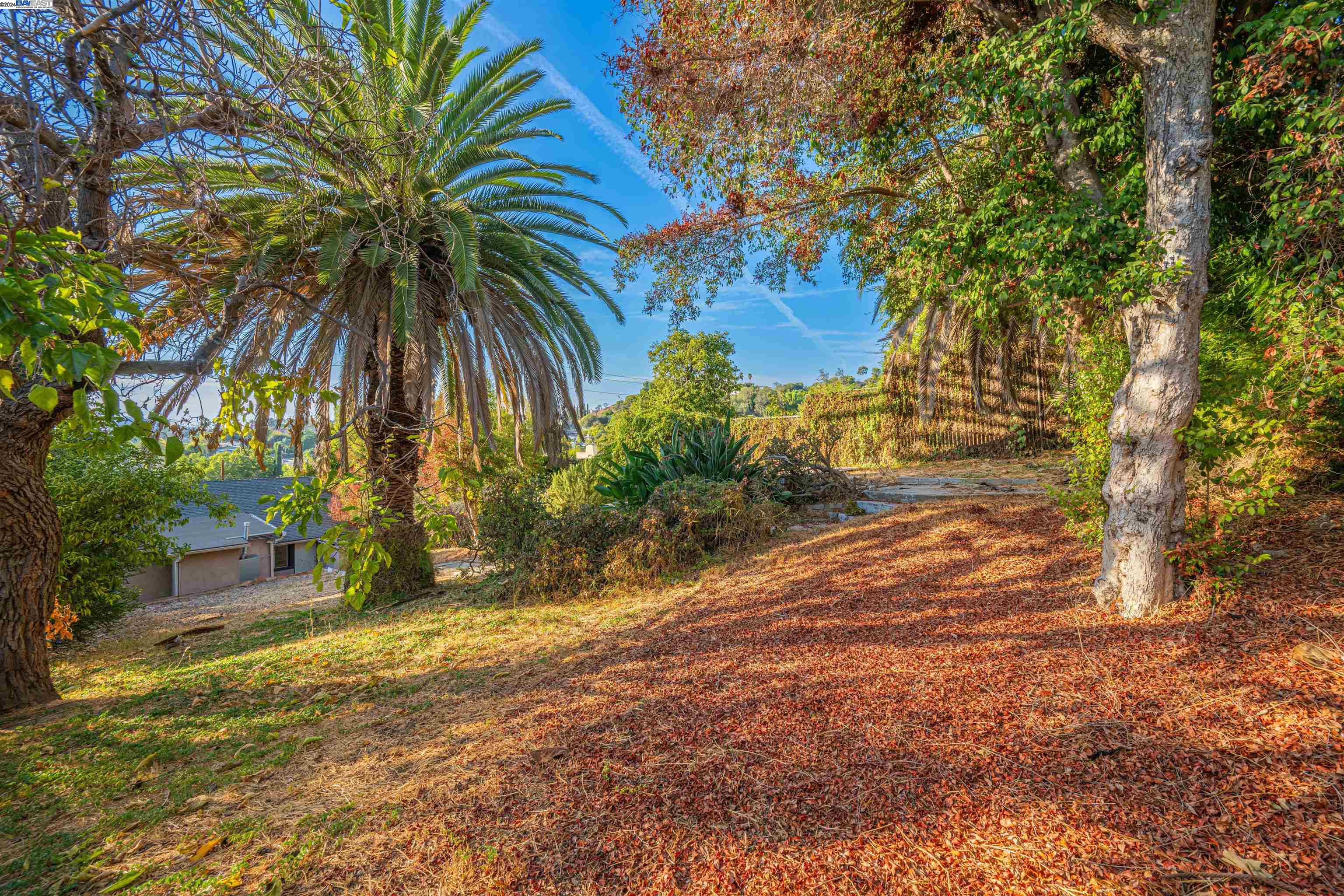 1508 N Avenue 56, Los Angeles, California 90042, 2 Bedrooms Bedrooms, 5 Rooms Rooms,1 BathroomBathrooms,Residential,For Sale,1508 N Avenue 56,41078068