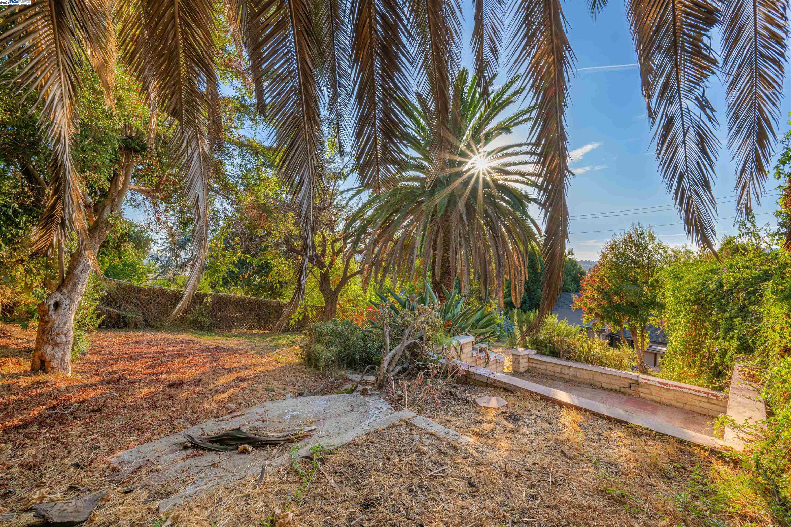 1508 N Avenue 56, Los Angeles, California 90042, 2 Bedrooms Bedrooms, 5 Rooms Rooms,1 BathroomBathrooms,Residential,For Sale,1508 N Avenue 56,41078068