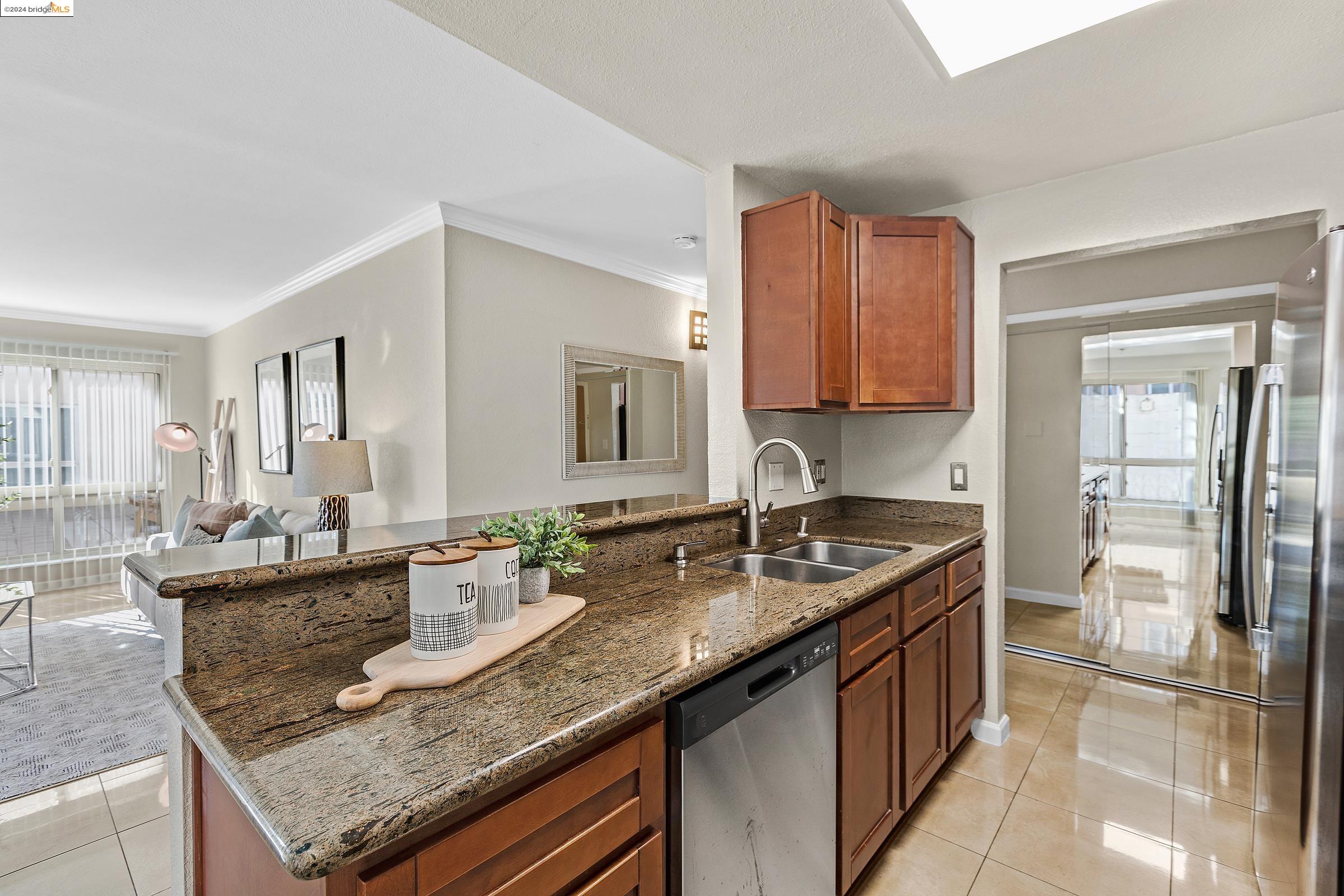 66 Fairmount Ave 218