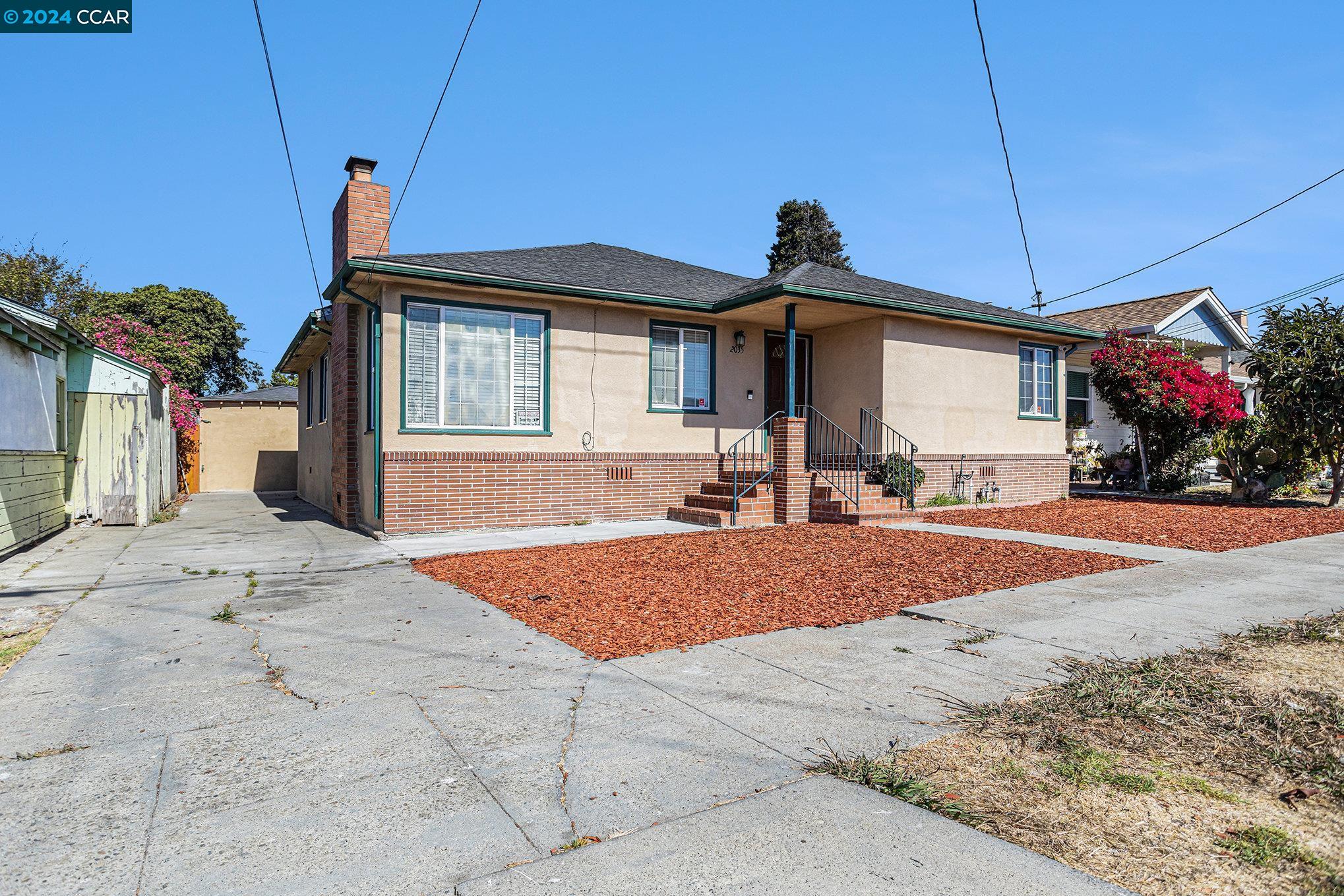 2035 visalia ave, Richmond, California 94801, 3 Bedrooms Bedrooms, 7 Rooms Rooms,2 BathroomsBathrooms,Residential,For Sale,2035 visalia ave,41078538