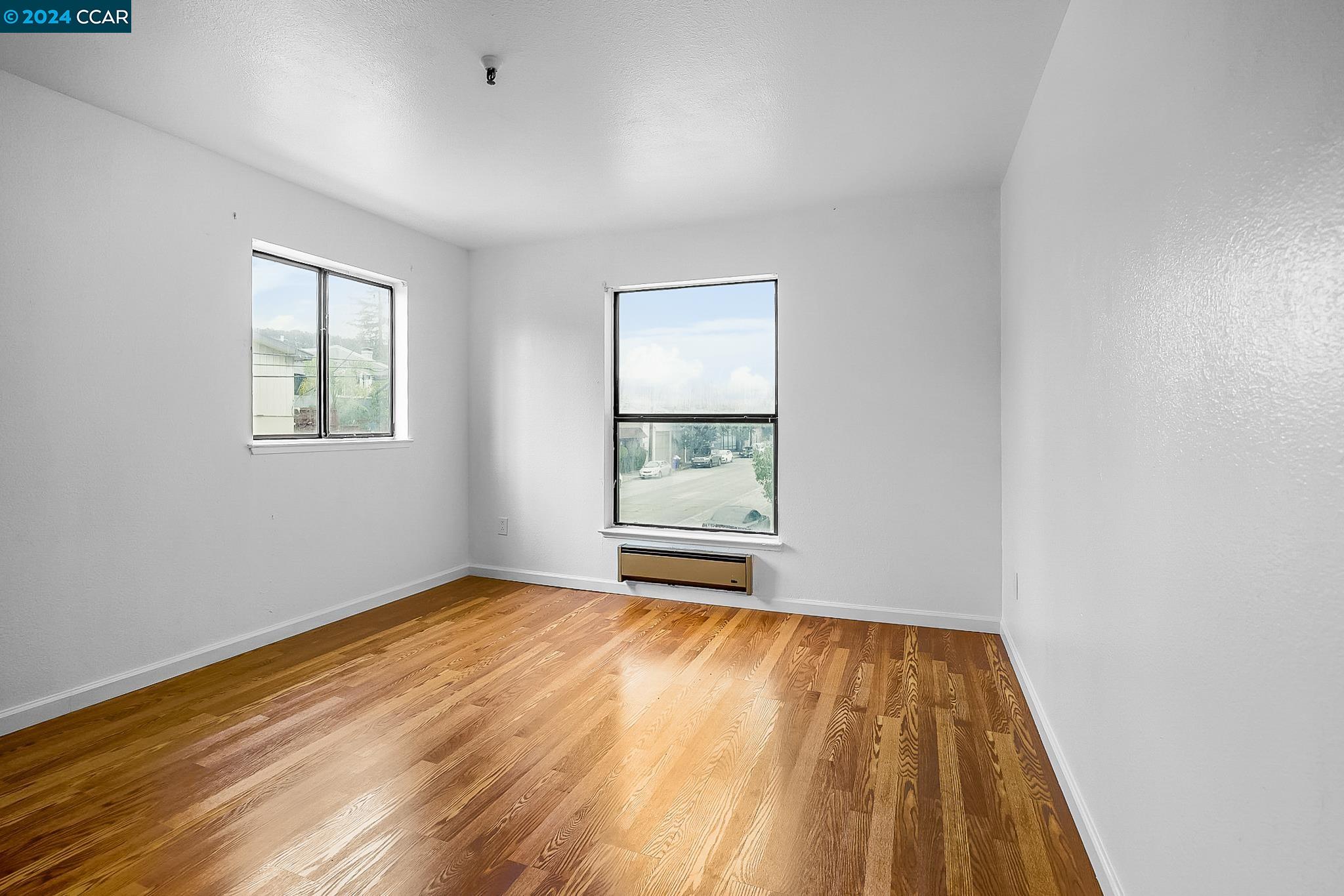 2917 Macarthur Blvd # 2A, Oakland, California 94602, 2 Bedrooms Bedrooms, 4 Rooms Rooms,1 BathroomBathrooms,Residential,For Sale,2917 Macarthur Blvd # 2A,41079509