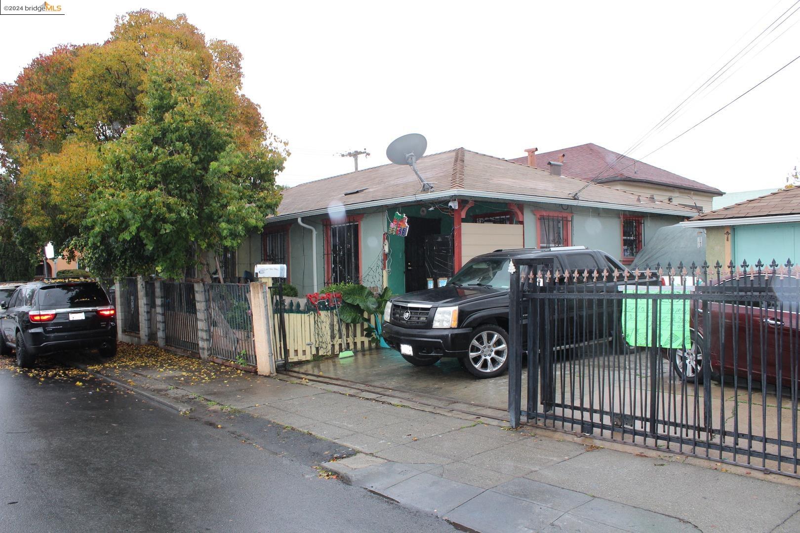 6921 Flora ST, Oakland, California 94621, ,Residential Income,For Sale,6921 Flora ST,41079630