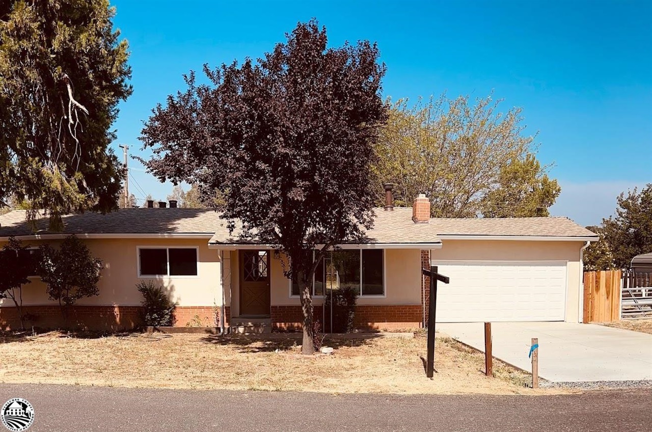 Detail Gallery Image 1 of 1 For , Jamestown,  CA 95327-9746 - 3 Beds | 2 Baths