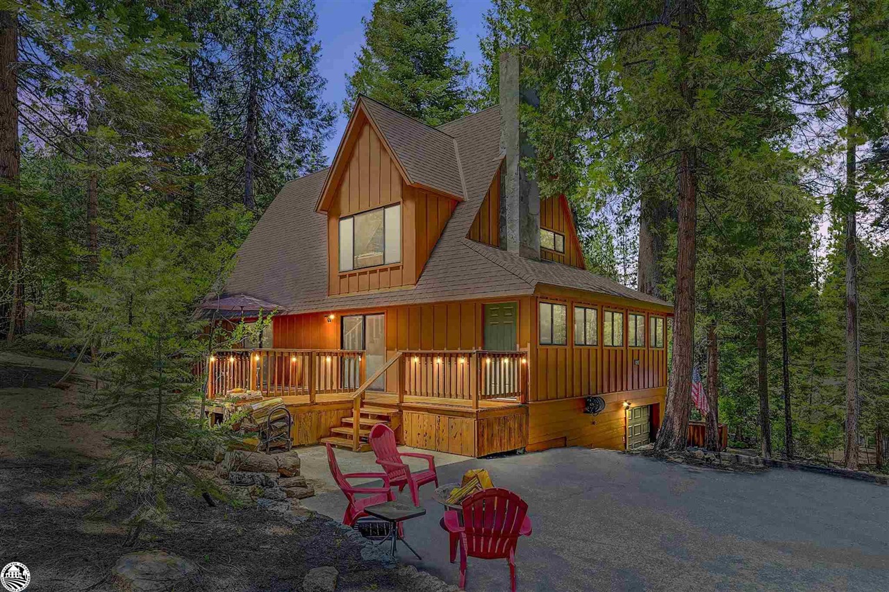 Detail Gallery Image 1 of 1 For , Dorrington,  CA 95223 - 4 Beds | 2/1 Baths