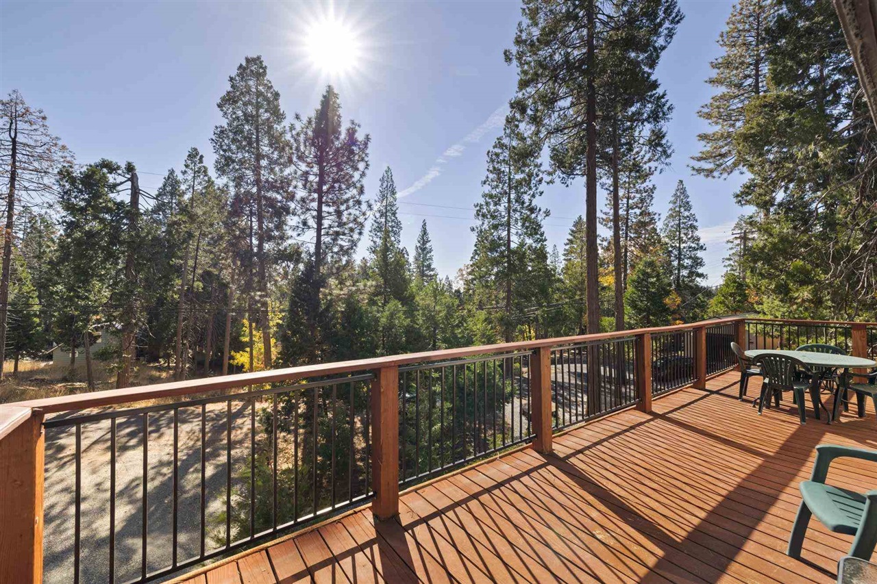 Detail Gallery Image 1 of 1 For 24255 Kiku, Mi Wuk Village,  CA 95346 - 3 Beds | 2 Baths