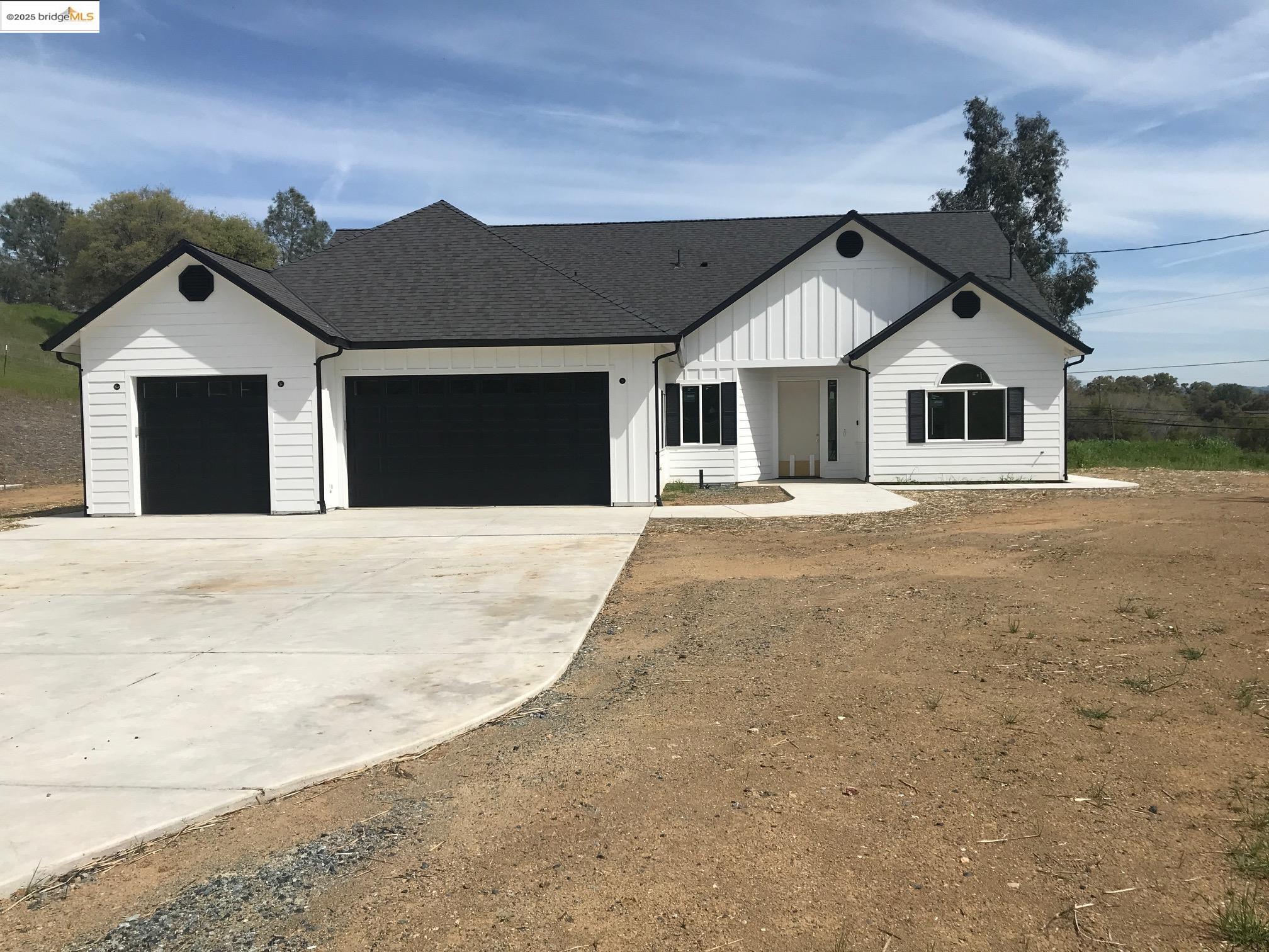 Detail Gallery Image 2 of 28 For 17500 Harvard Mine, Jamestown,  CA 95327 - 3 Beds | 2 Baths